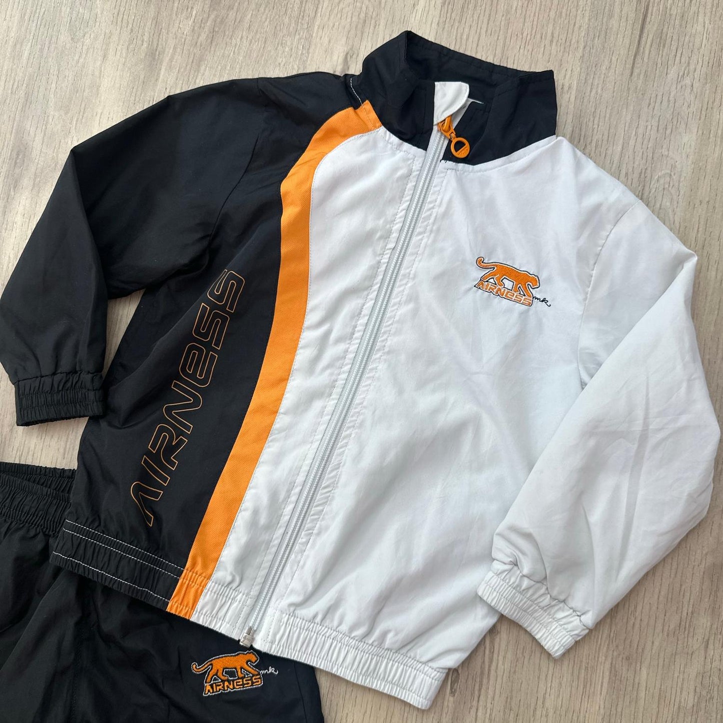 Tenue de sport Airness : 36 mois