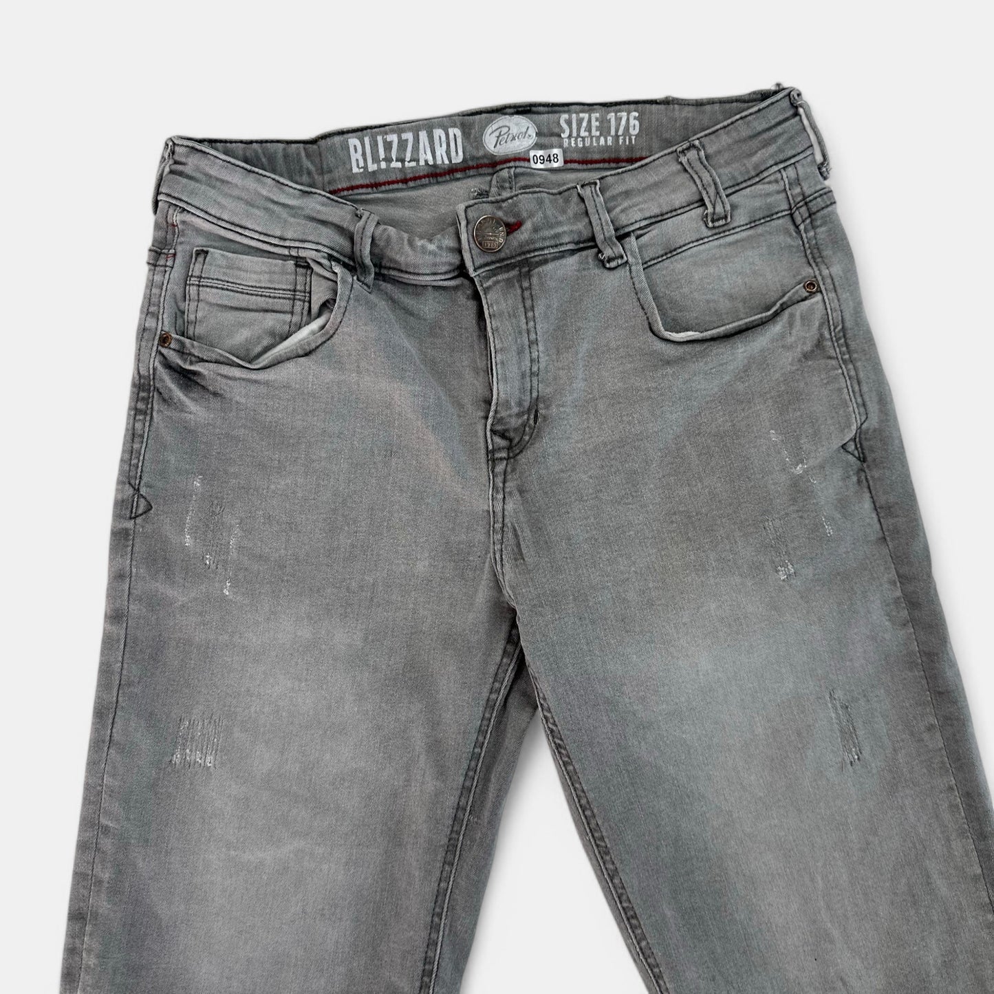 Short Petrol : 16 ans
