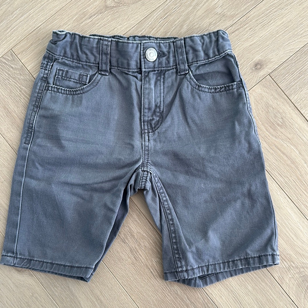 Short kiabi : 5 ans