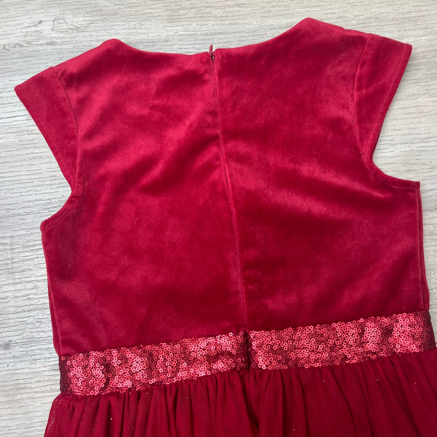 Robe Okaïdi : 8 ans