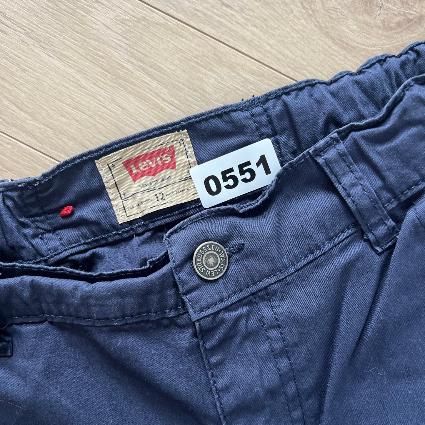 Pantalon Levis : 12 ans