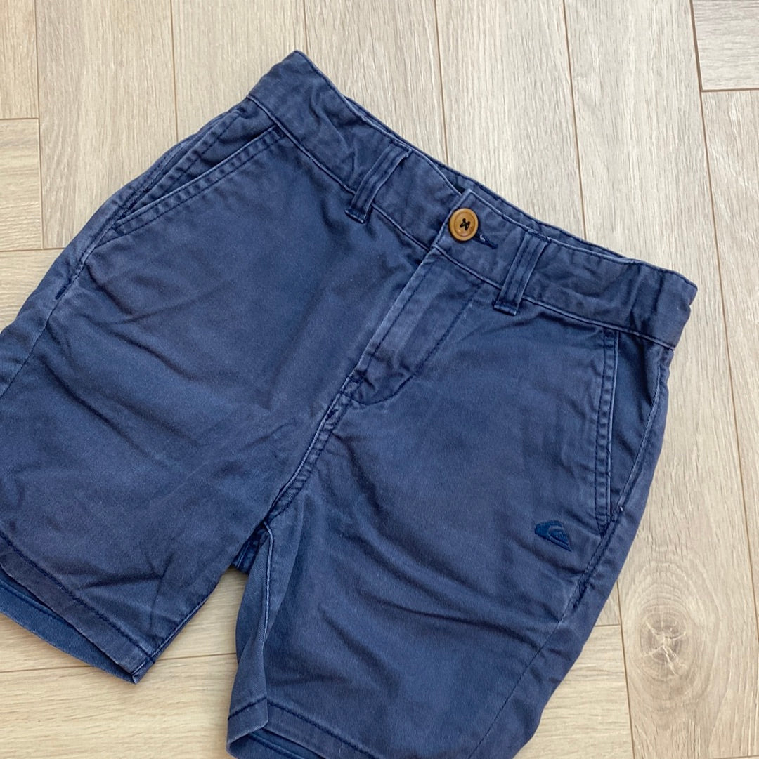 Short Quiksilver : 8 ans