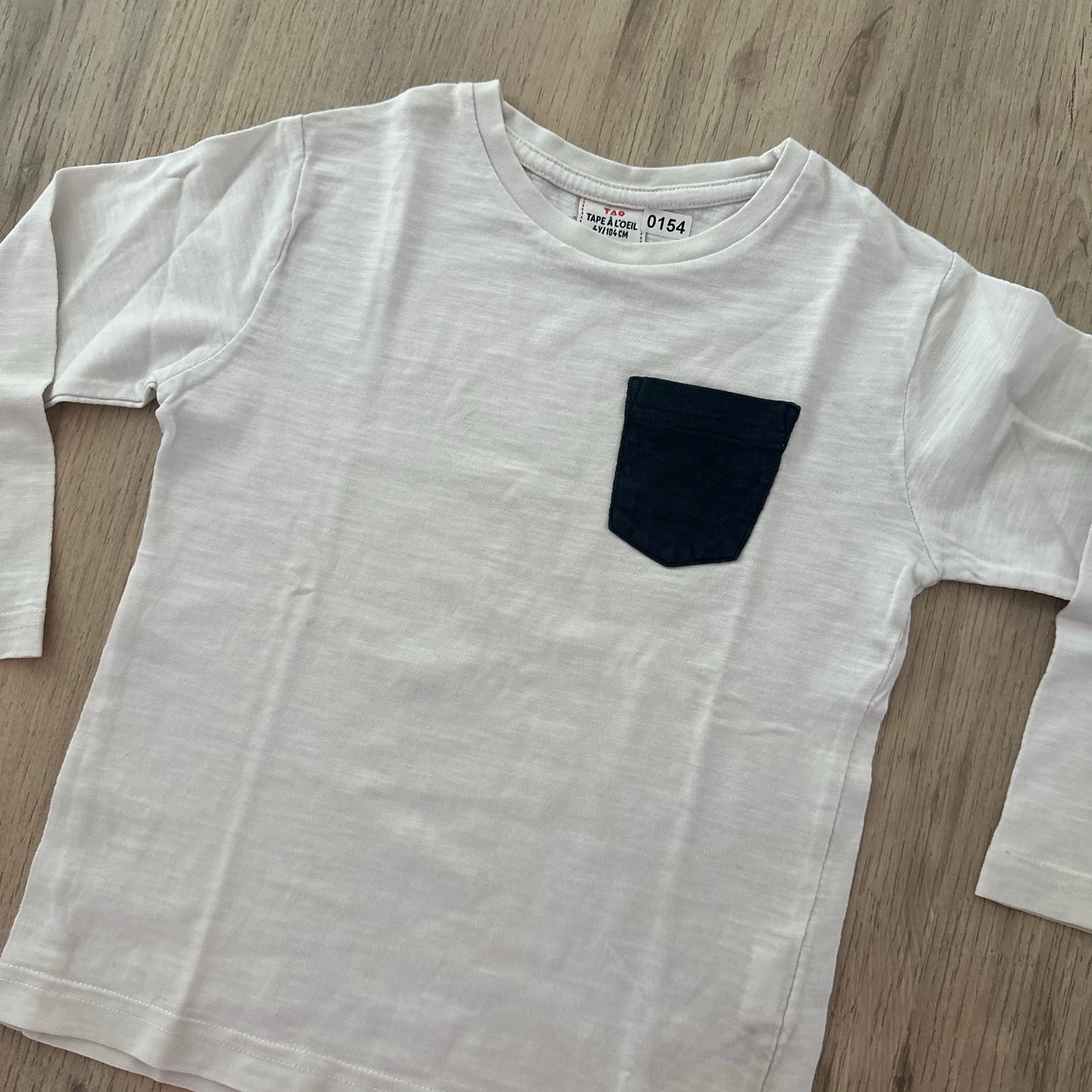 T-Shirt Tape à l'oeil : 4 ans