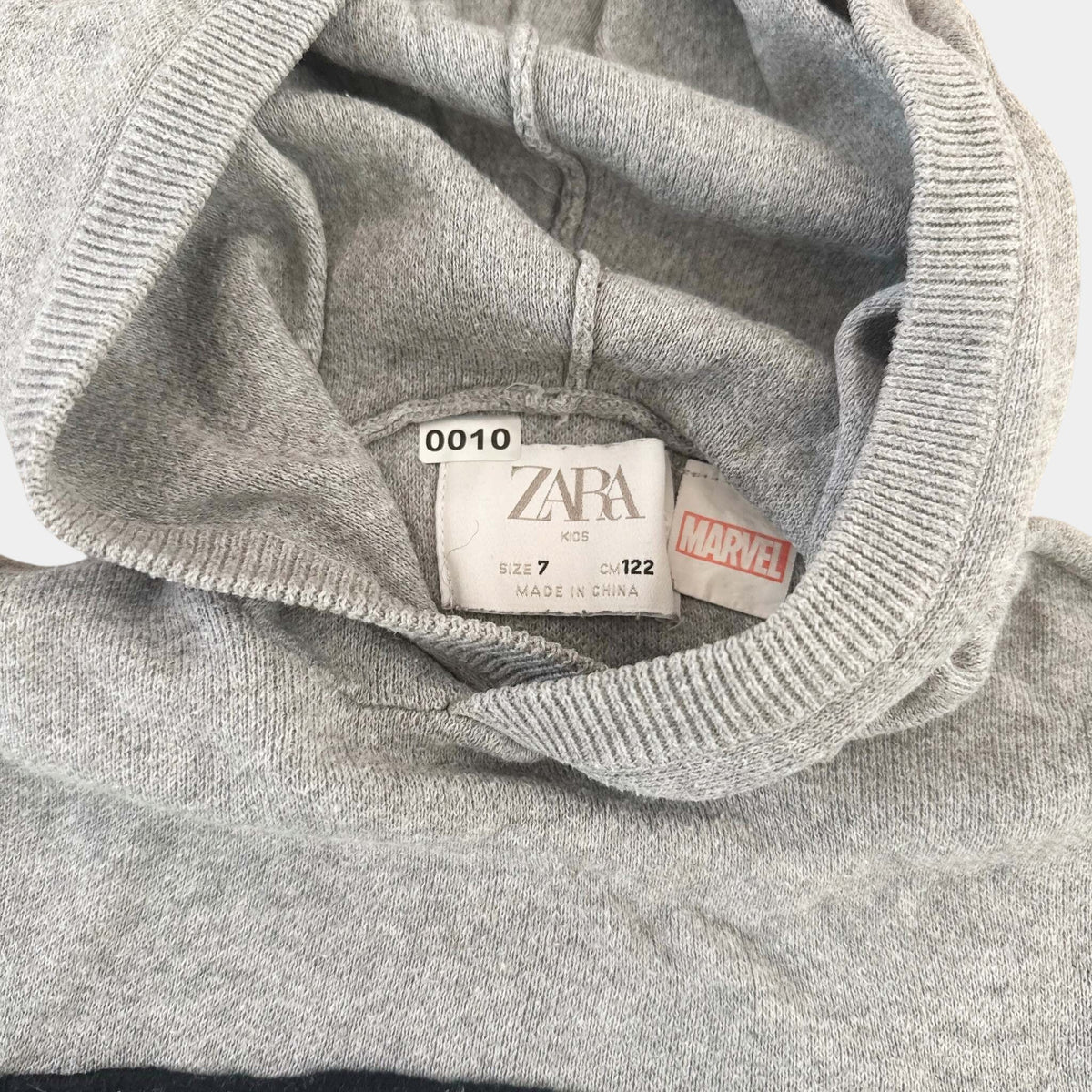 Pull Zara : 7 ans