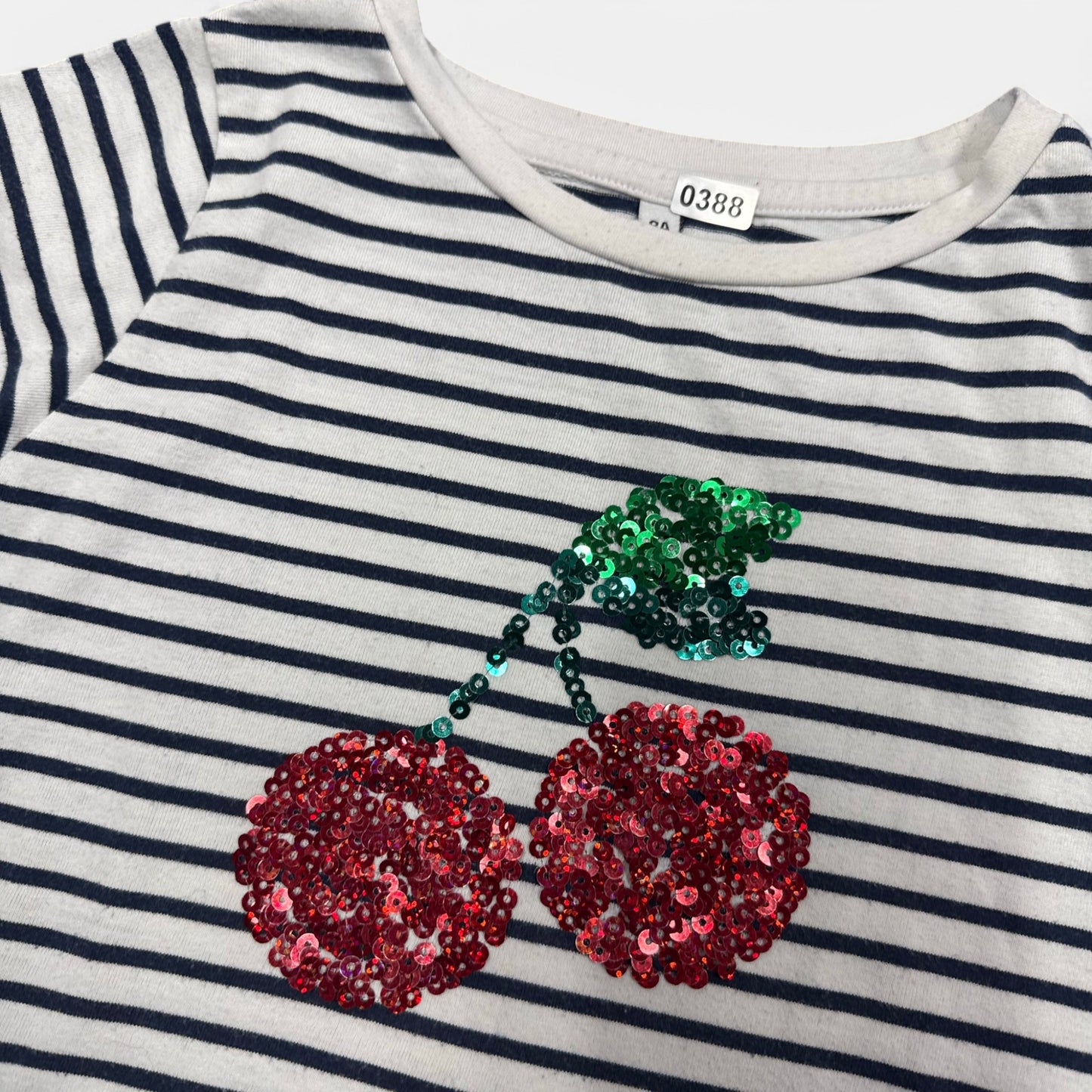 T-Shirt cerise : 8 ans