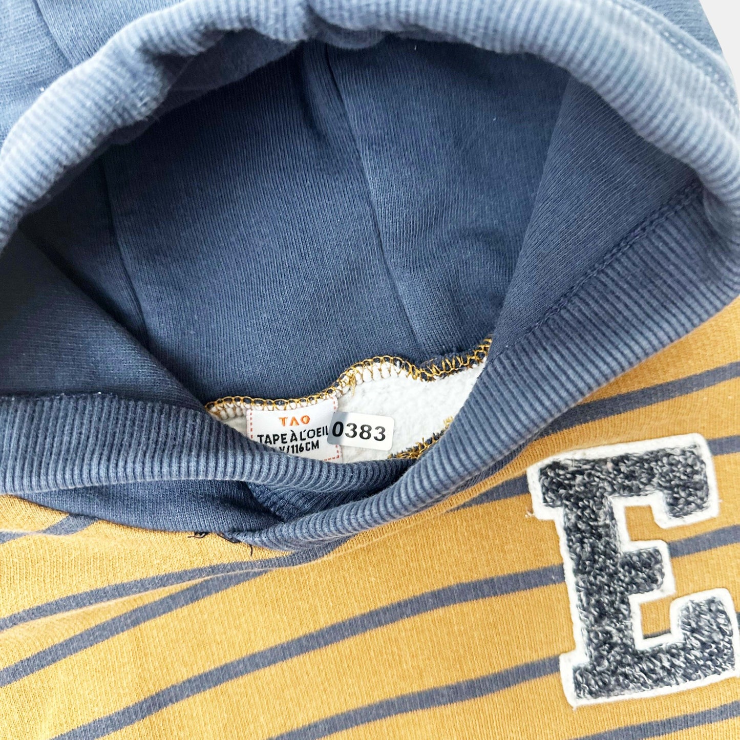 Pull Tape à l'oeil : 6 ans