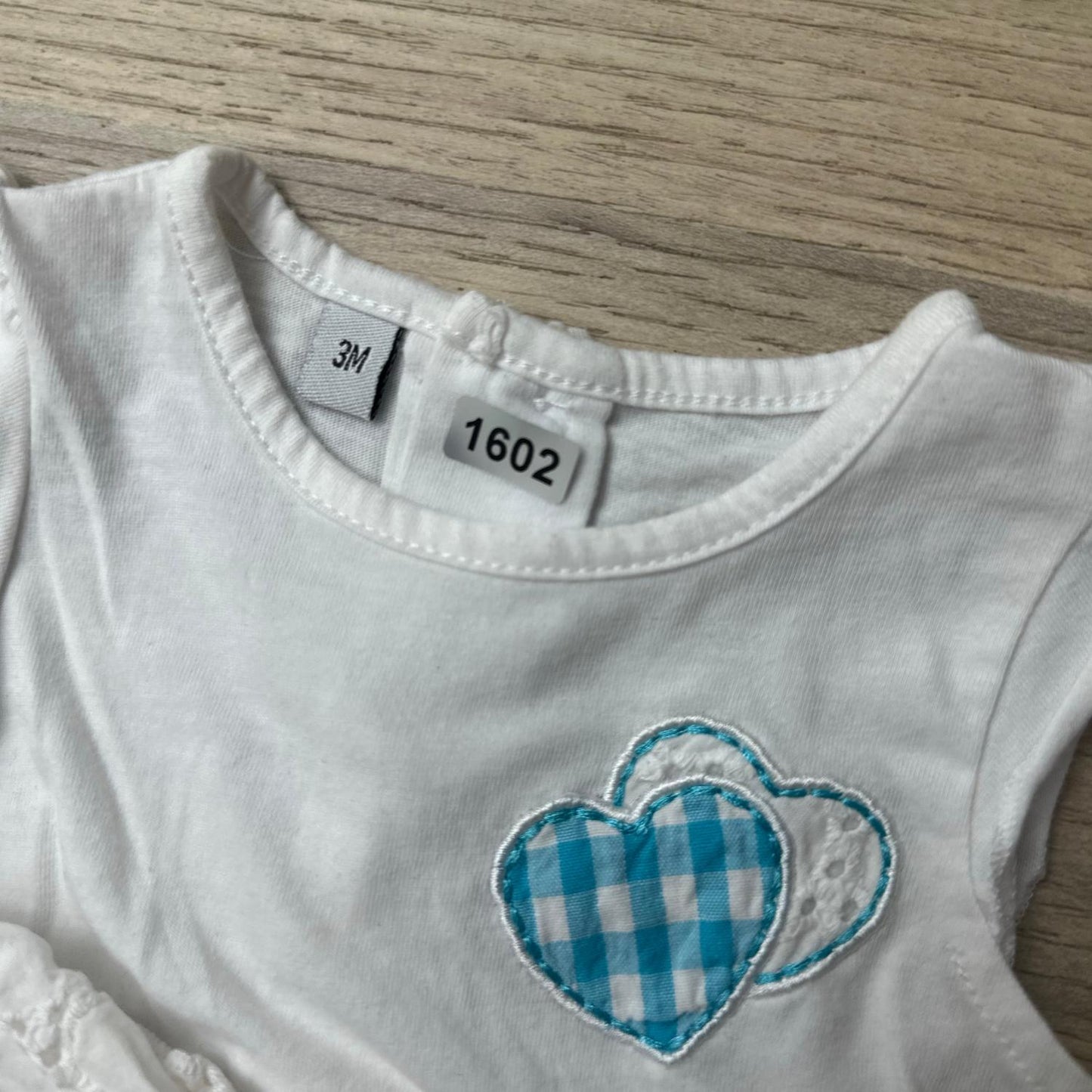 T-Shirt : 3 mois