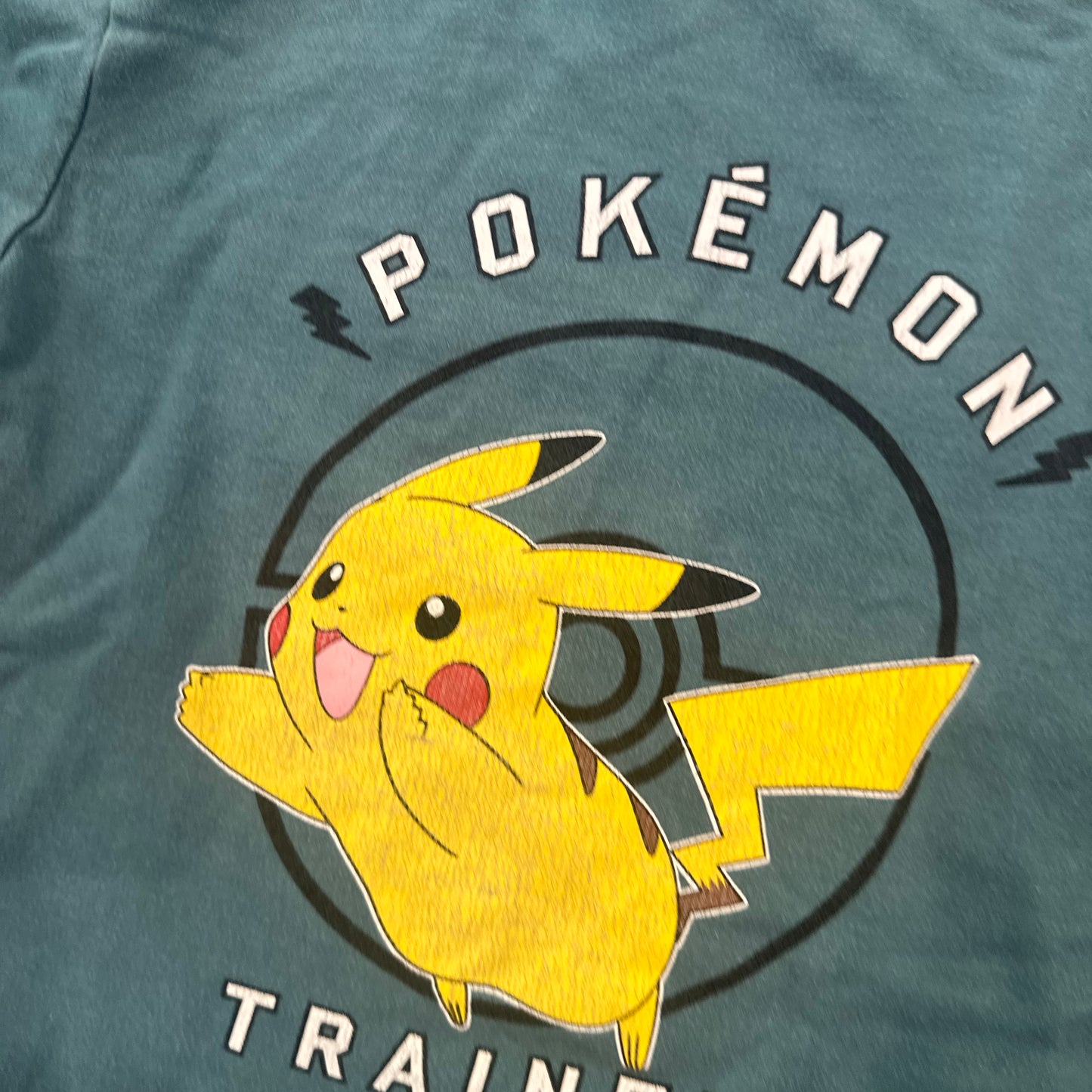 Pull Pokémon : 6 ans