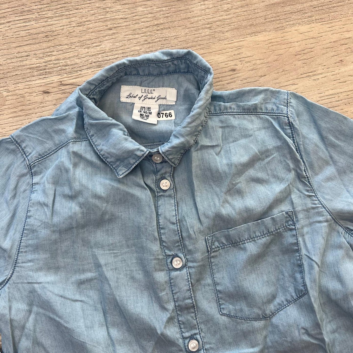 Chemise LOGG : 10 ans