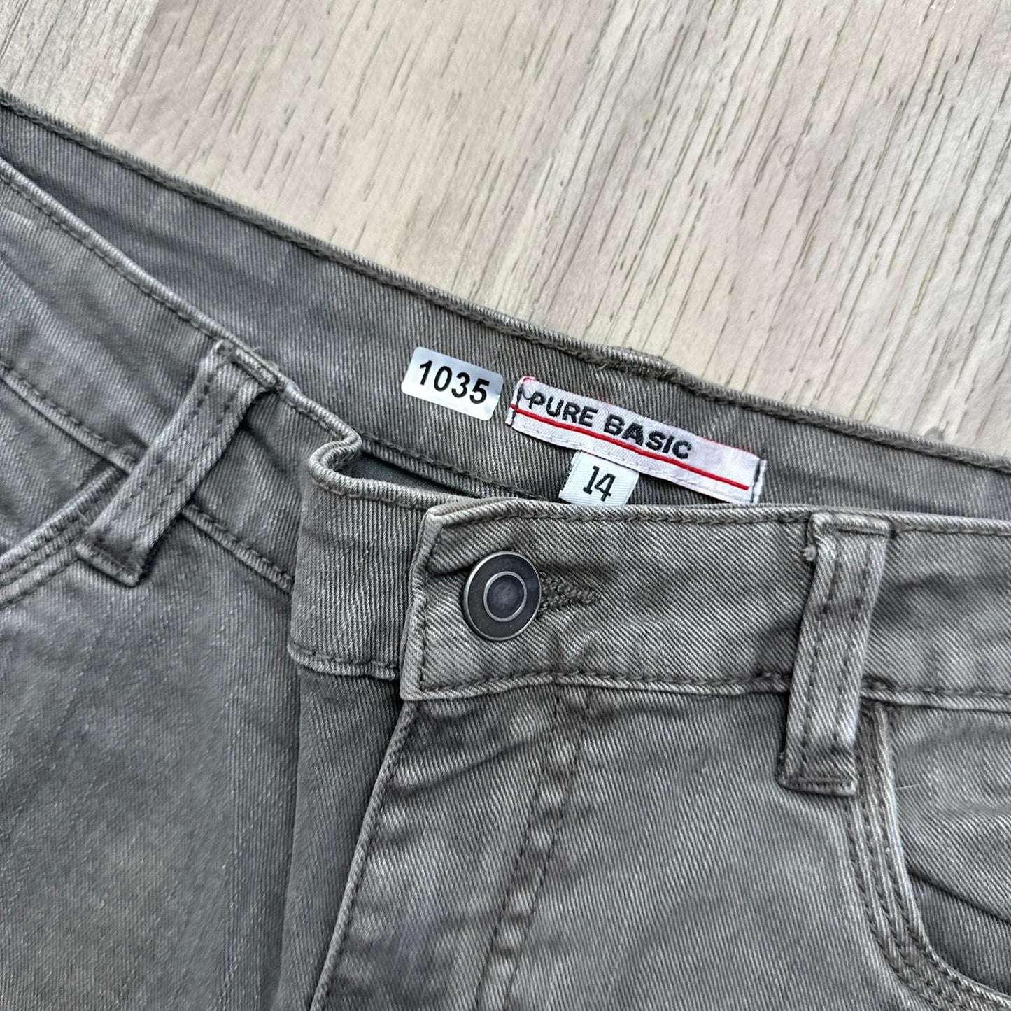 Pantalon basic : 14 ans