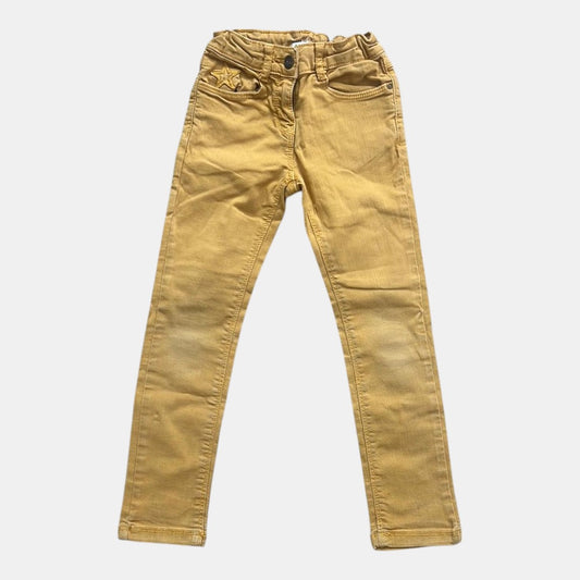 Pantalon tape-à-l’œil : 5 ans