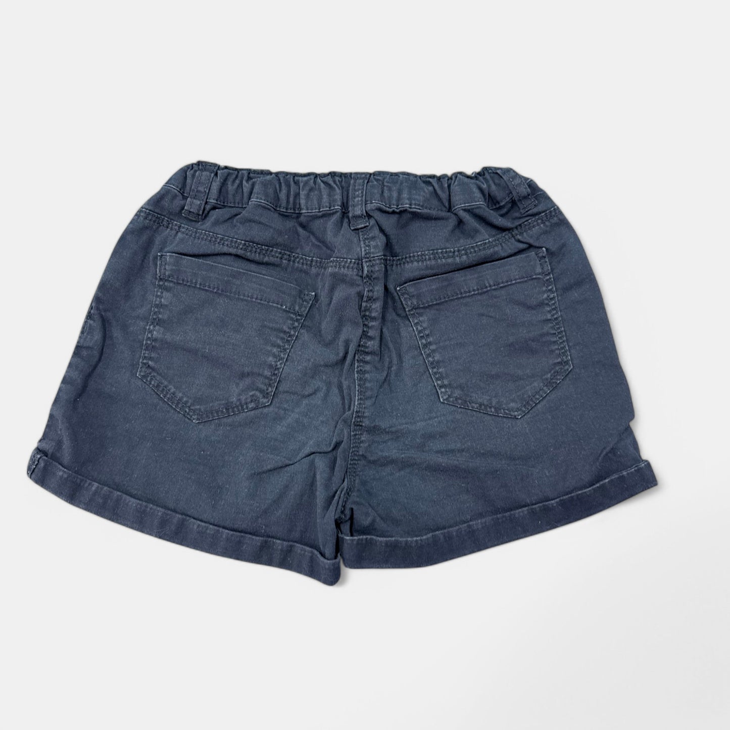 Short Gémo : 9 ans