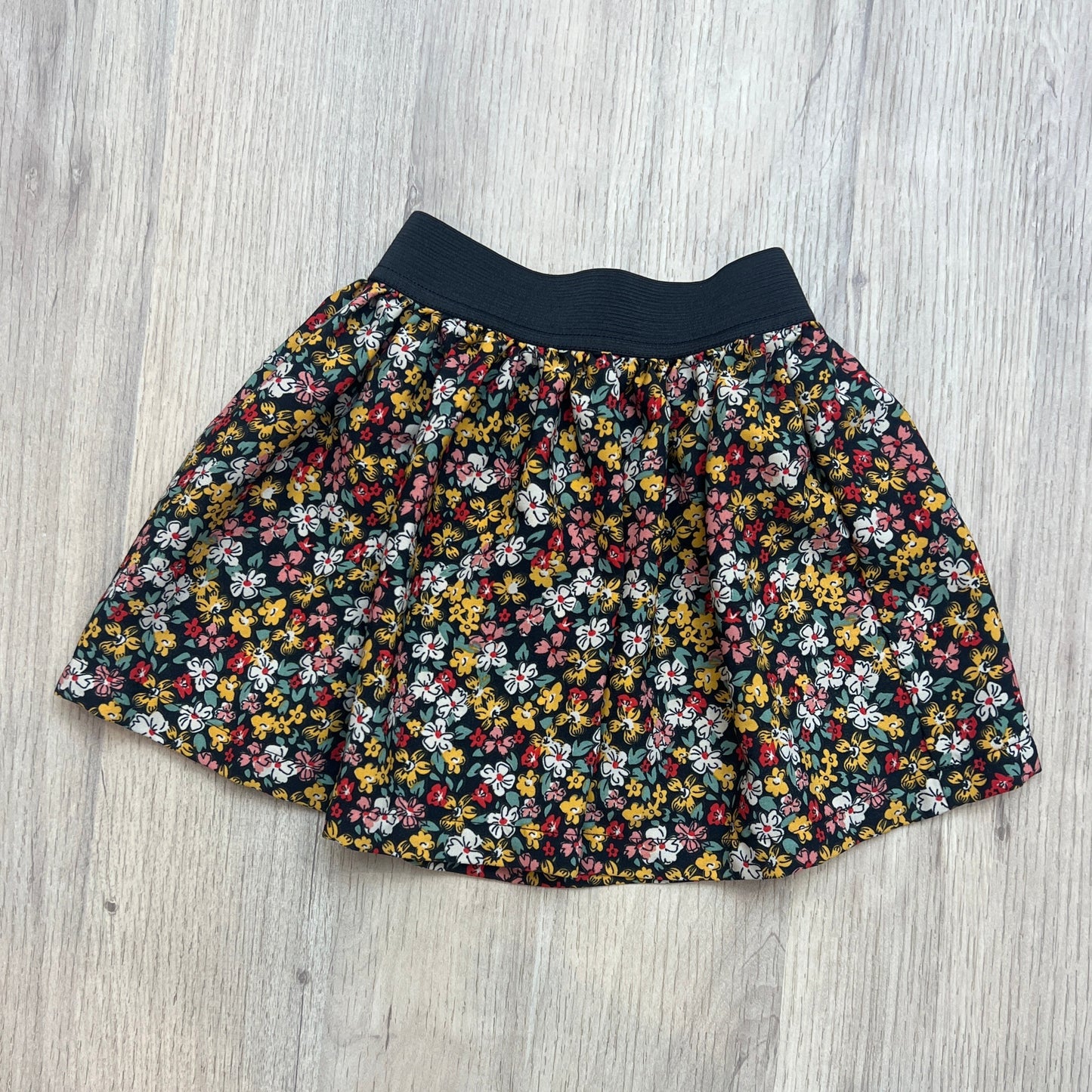 Jupe fleurs : 3 ans