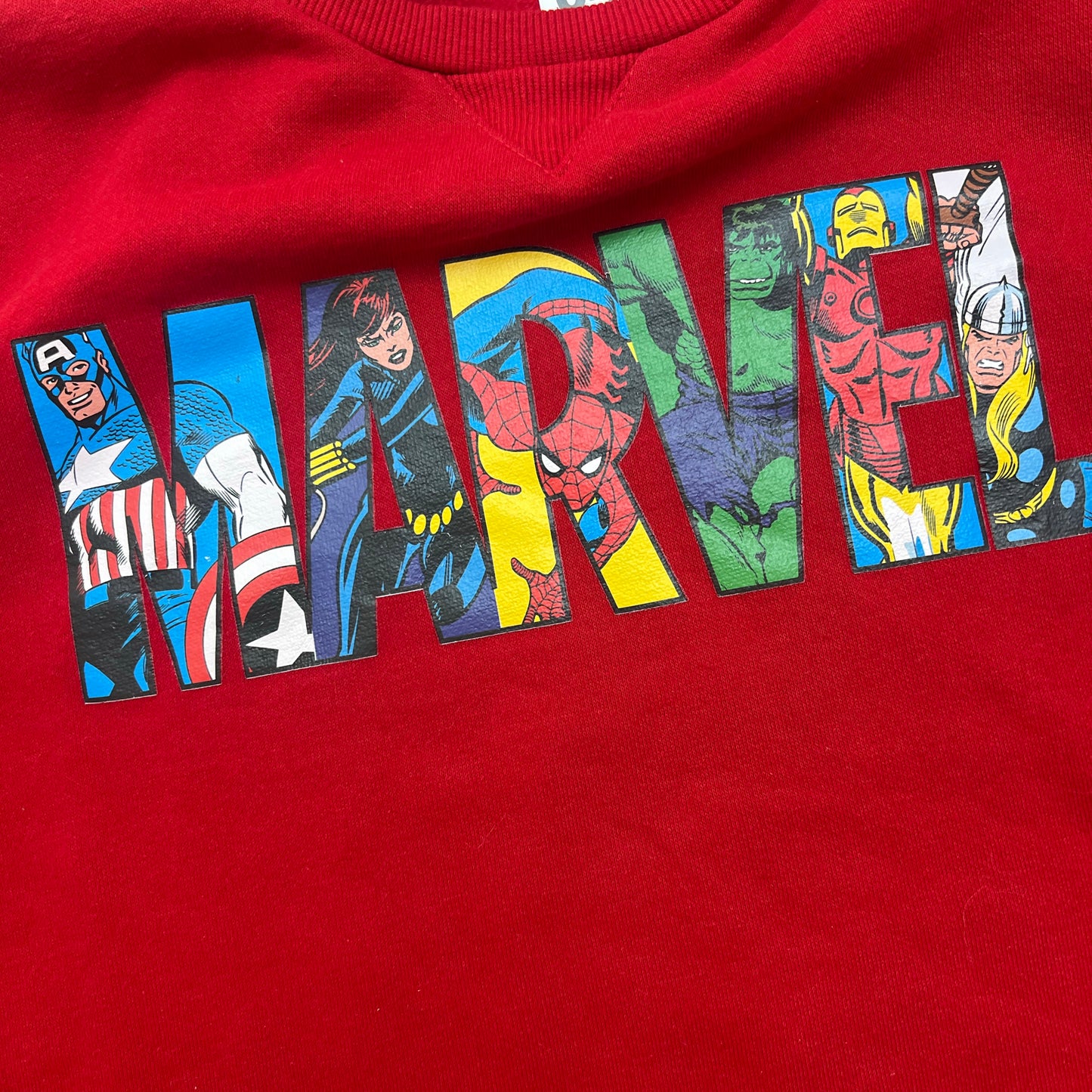 Sweat Marvel : 13 ans