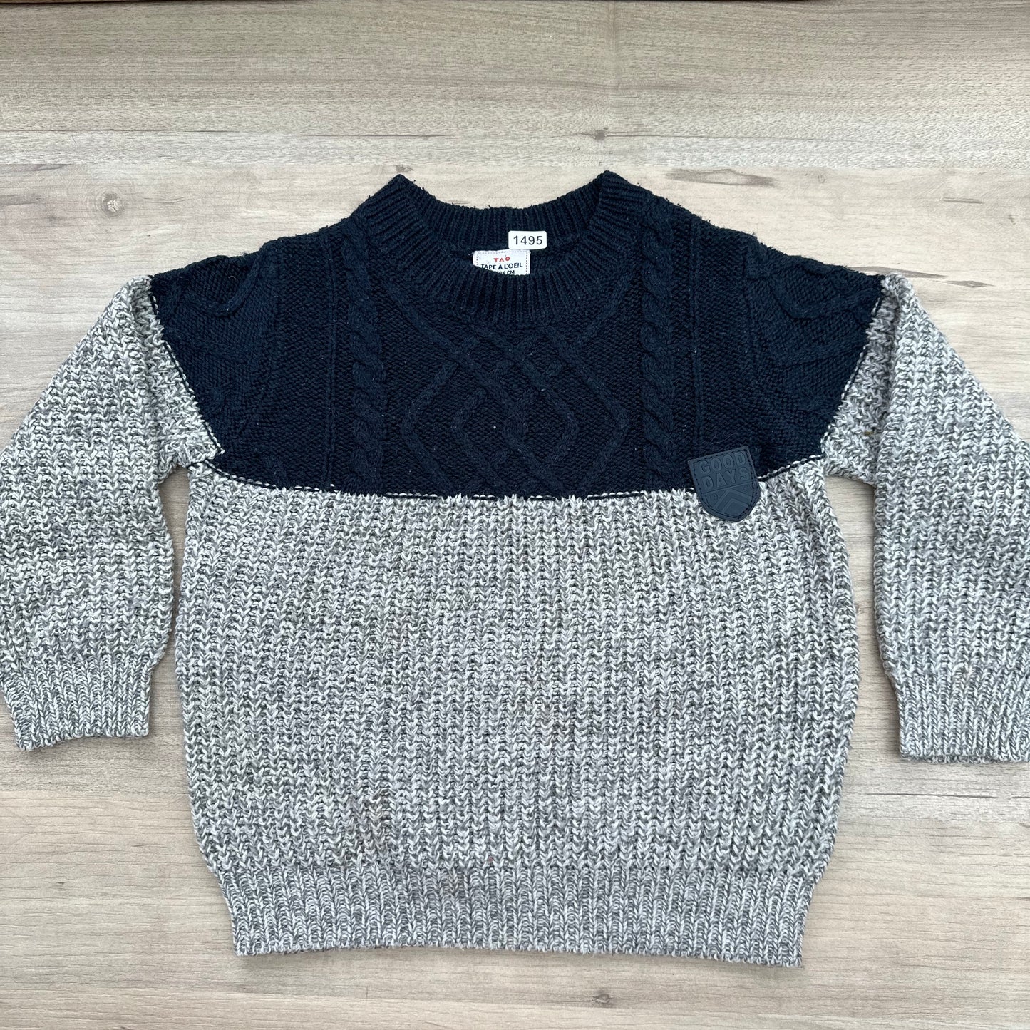 Pull Tape à l'oeil : 3 ans