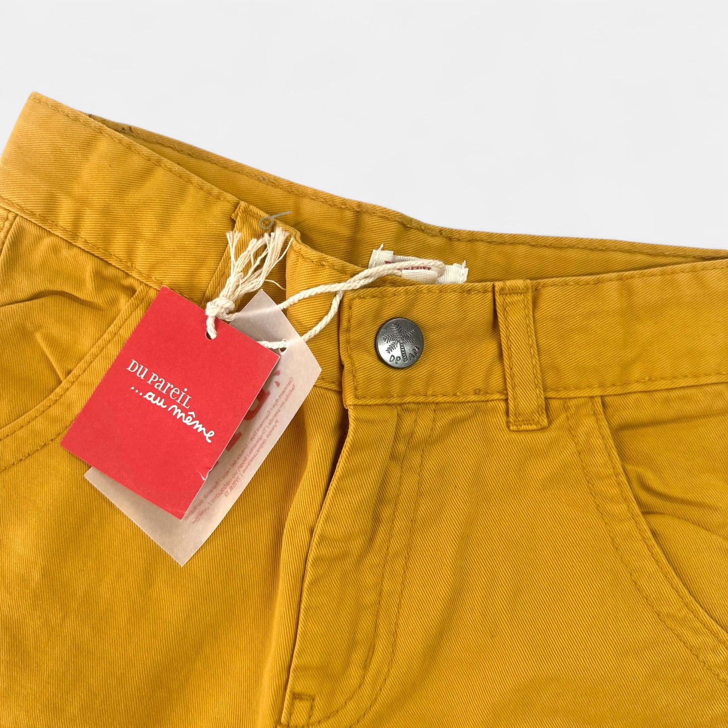 Short Du Pareil au même : 8 ans