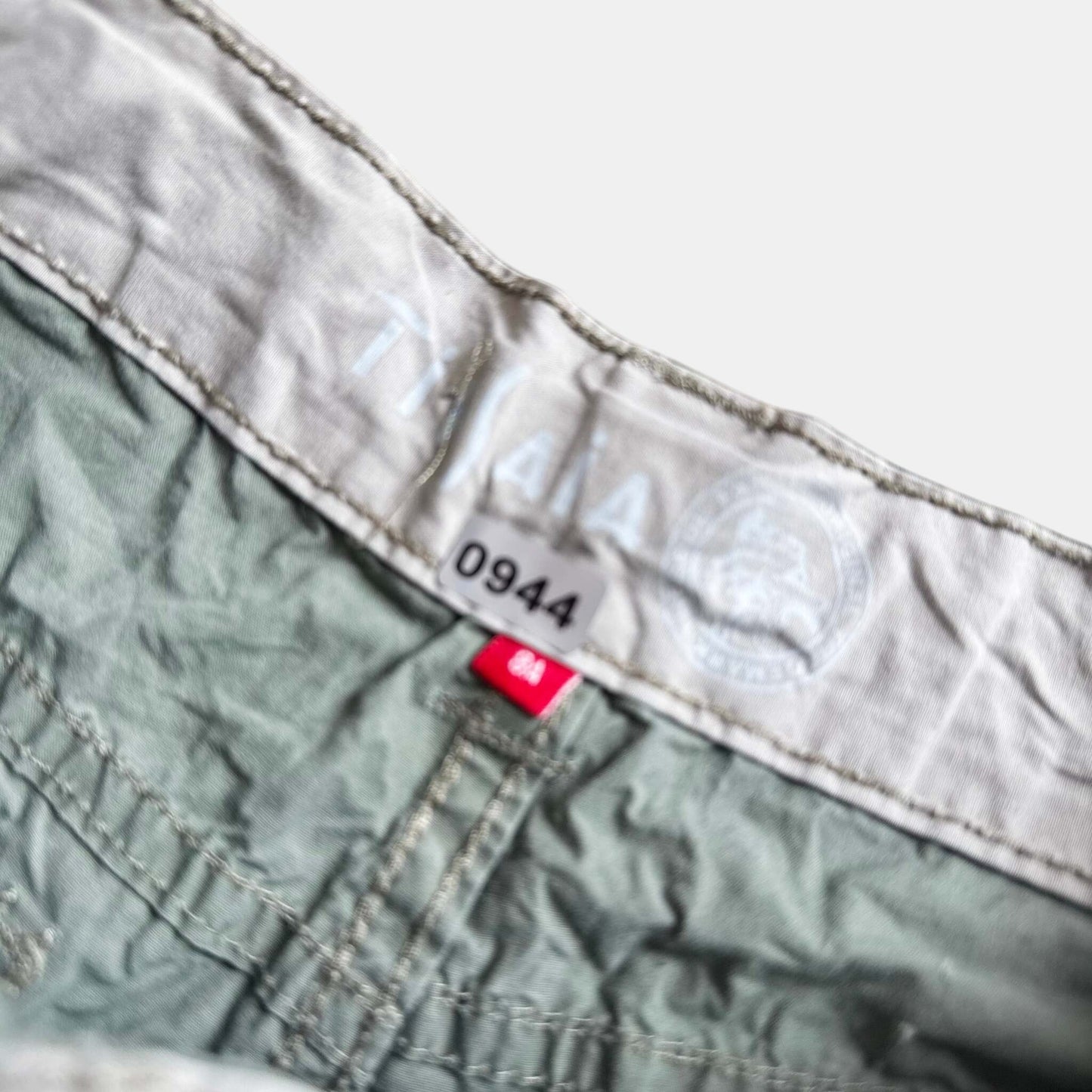 Robe Tissaia : 8 ans