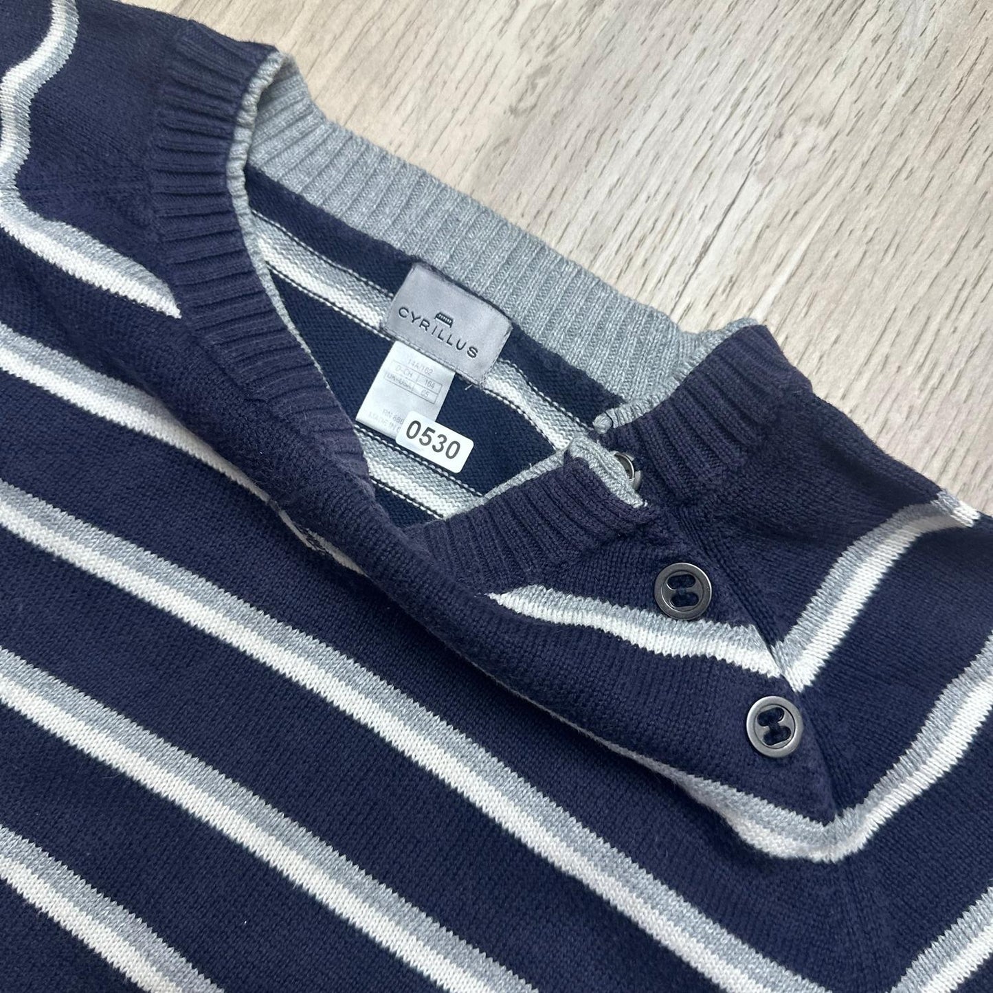 Pull Cyrillus : 14 ans