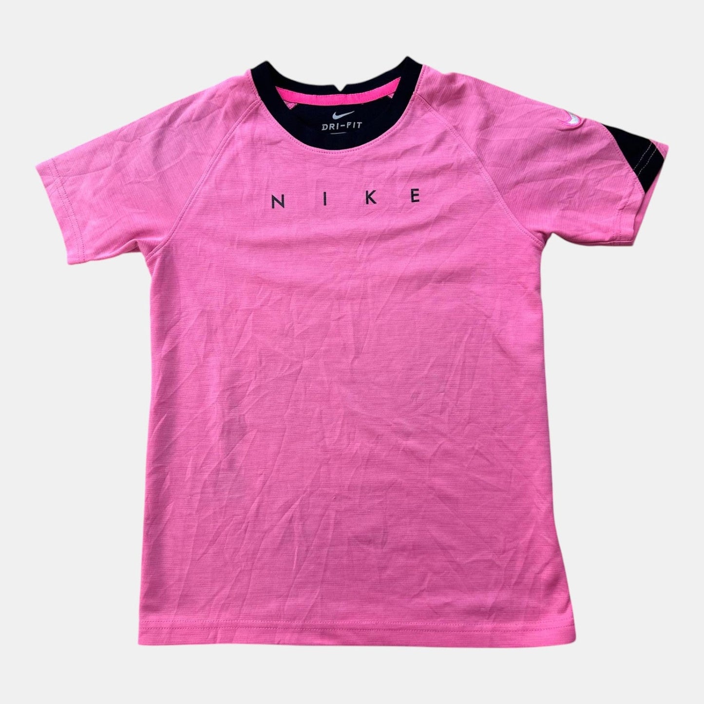 Tenue de sport Nike : 10 ans