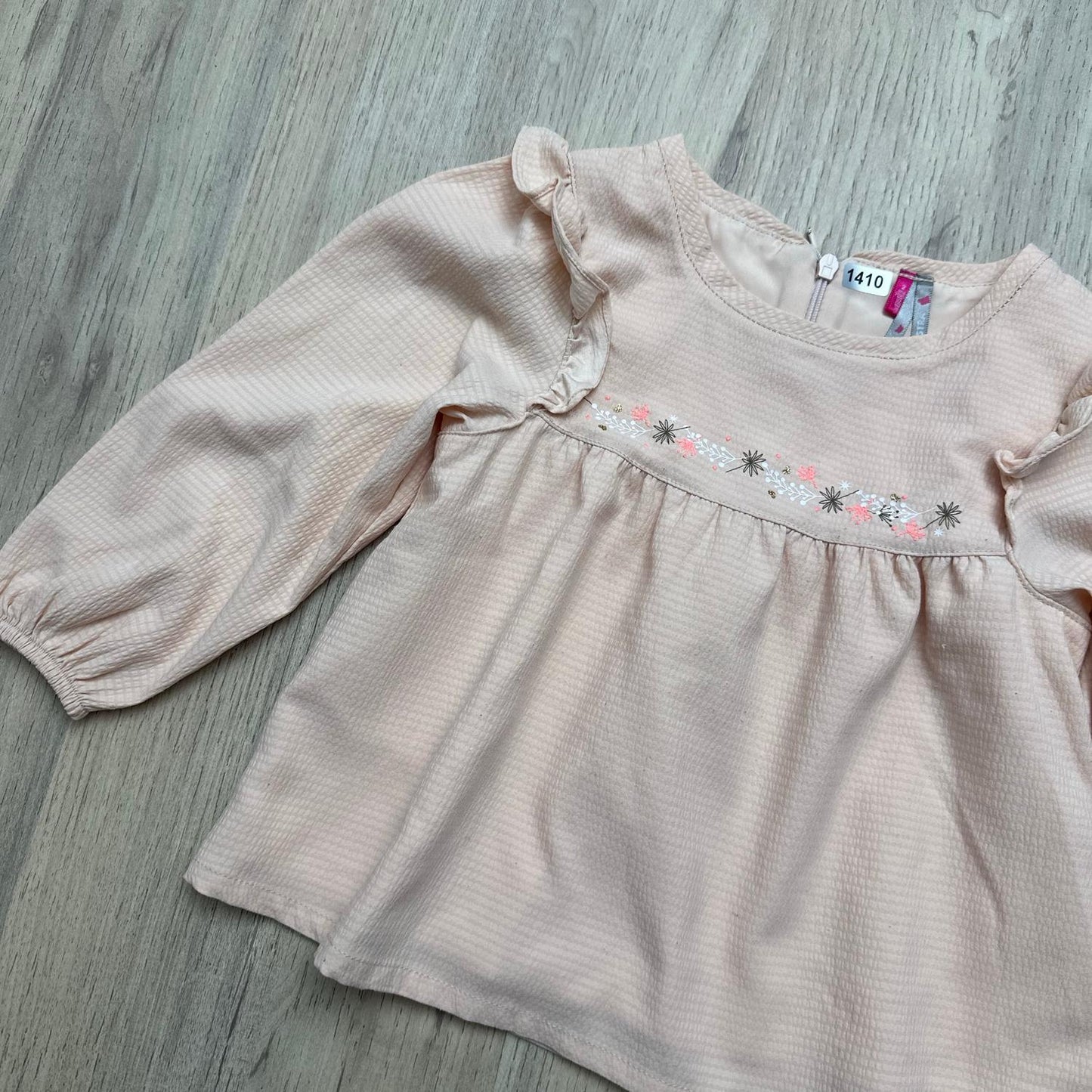 Blouse Orchestra : 24 mois