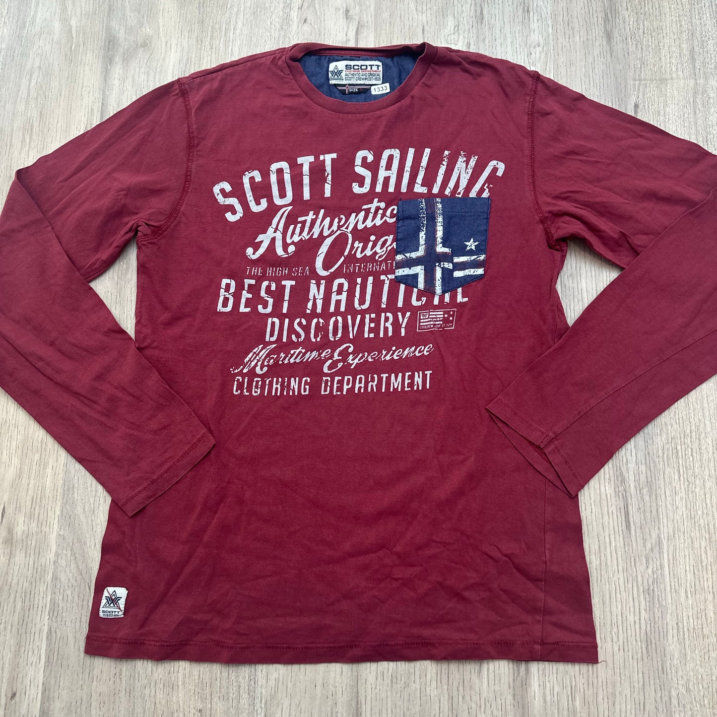 T-Shirt scott : 16 ans