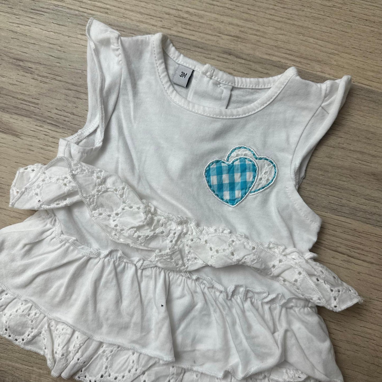 T-Shirt : 3 mois