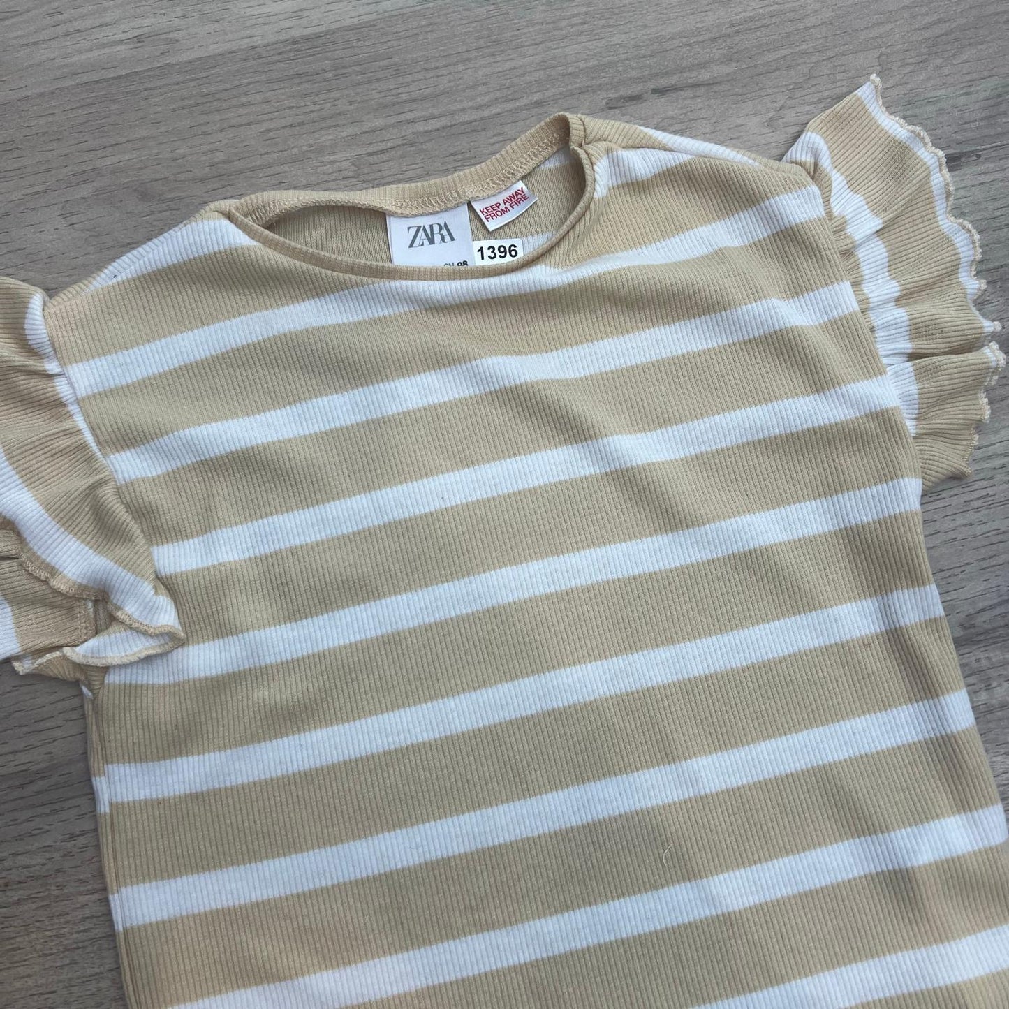 T-Shirt Zara : 36 mois