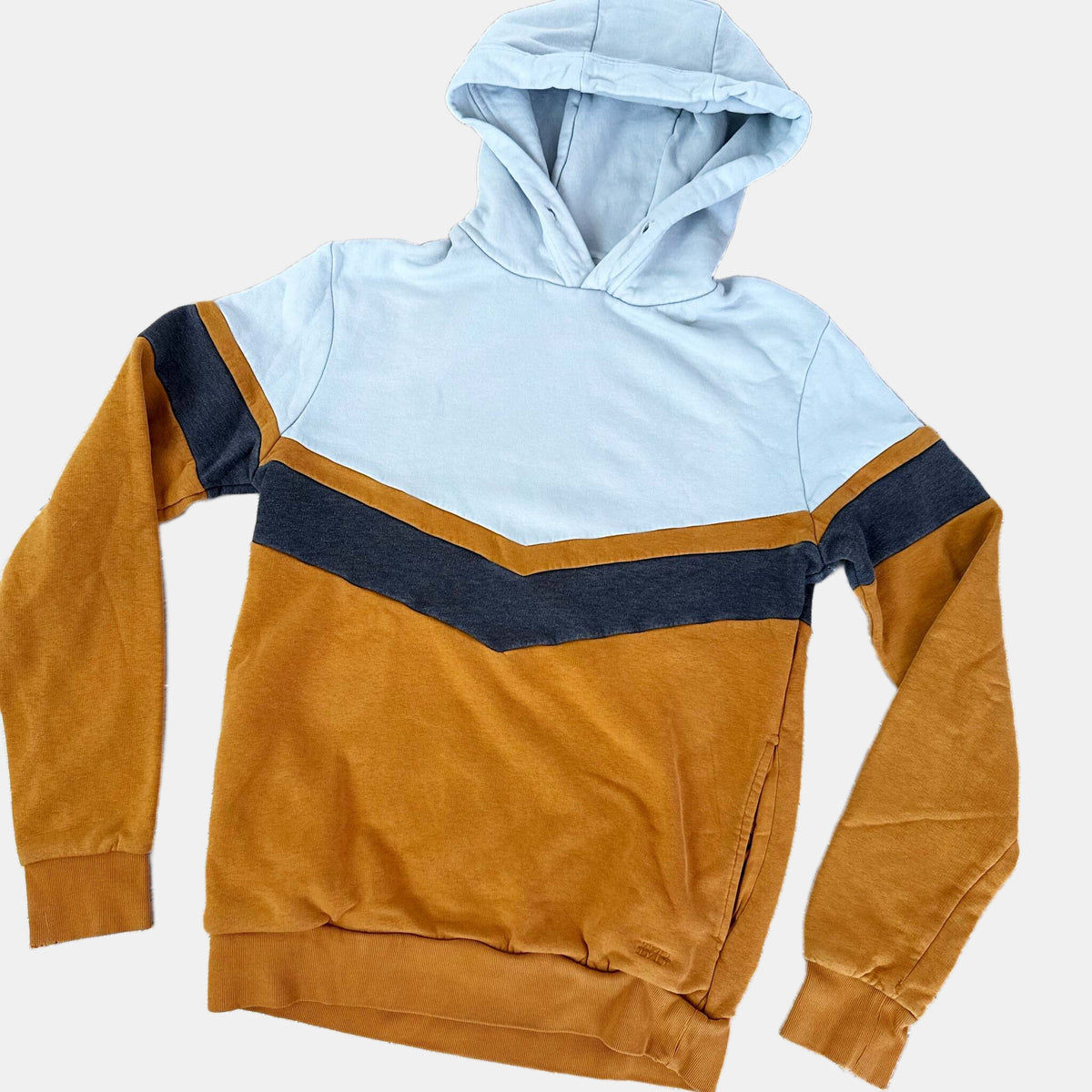 Pull Bizzbee : 14 ans