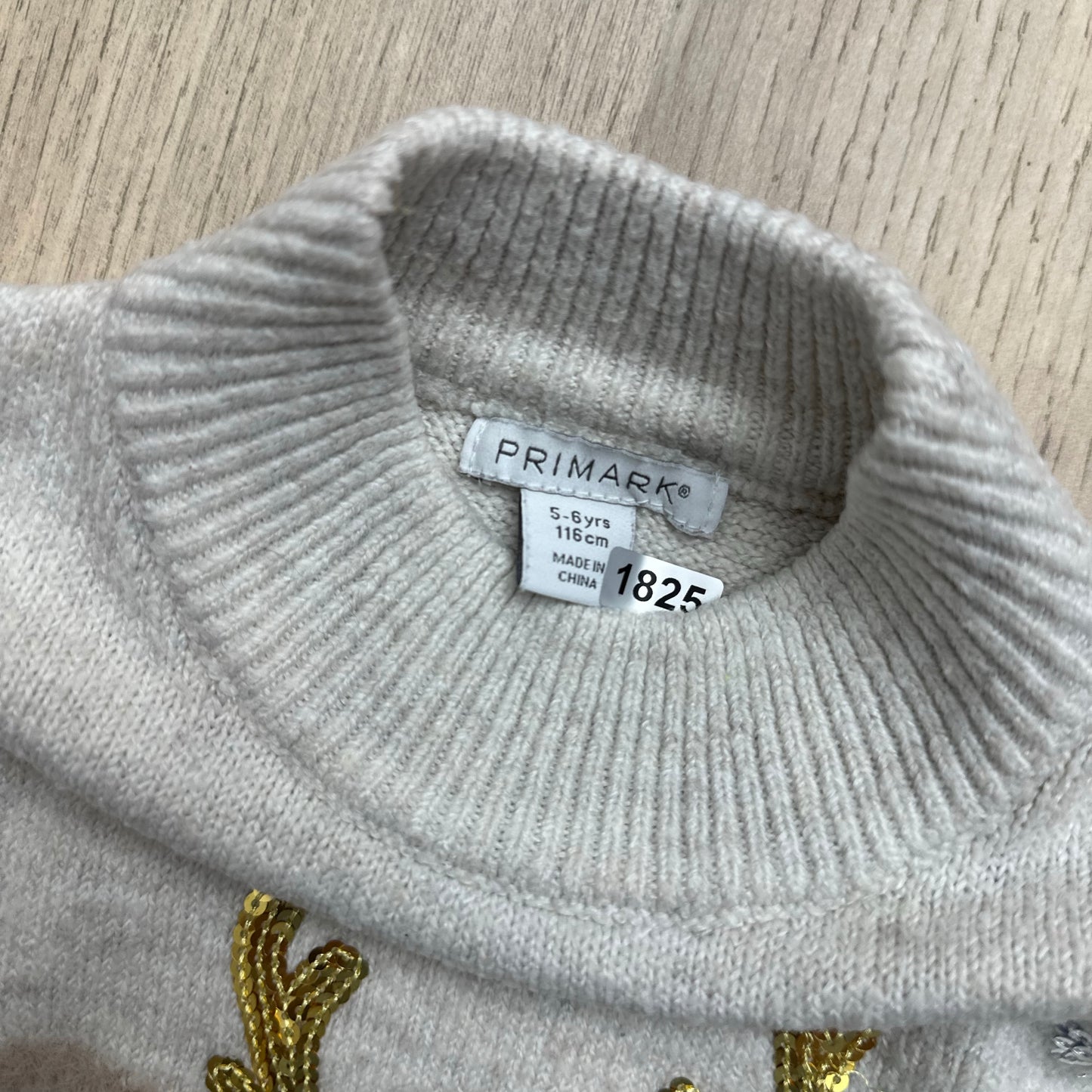 Pull Primark : 5 ans