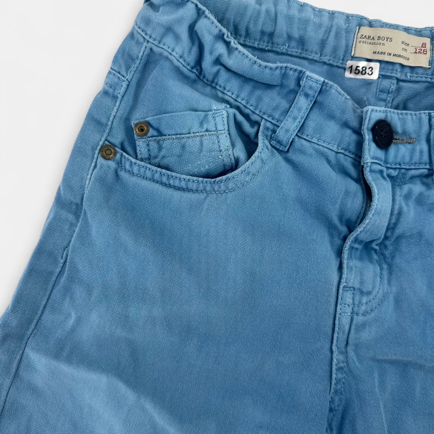 Short Zara : 8 ans