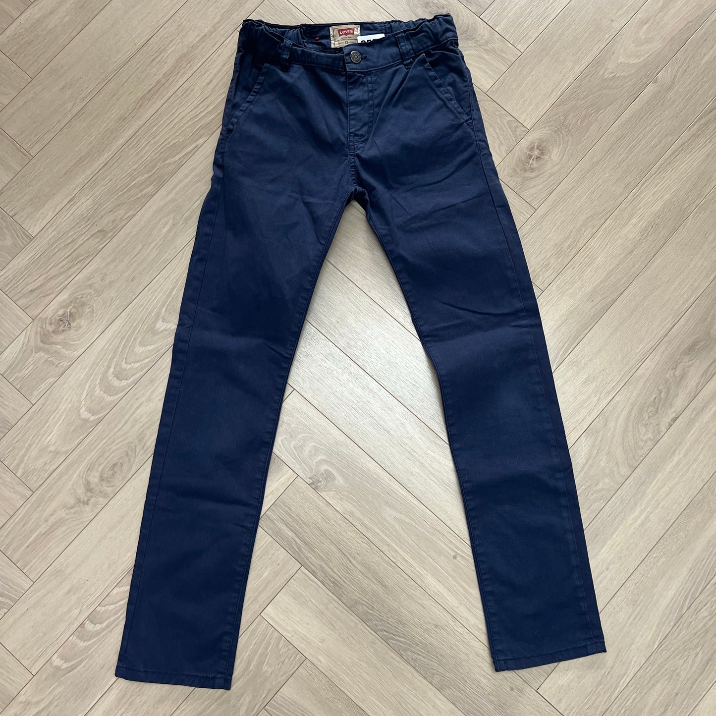 Pantalon Levis : 12 ans