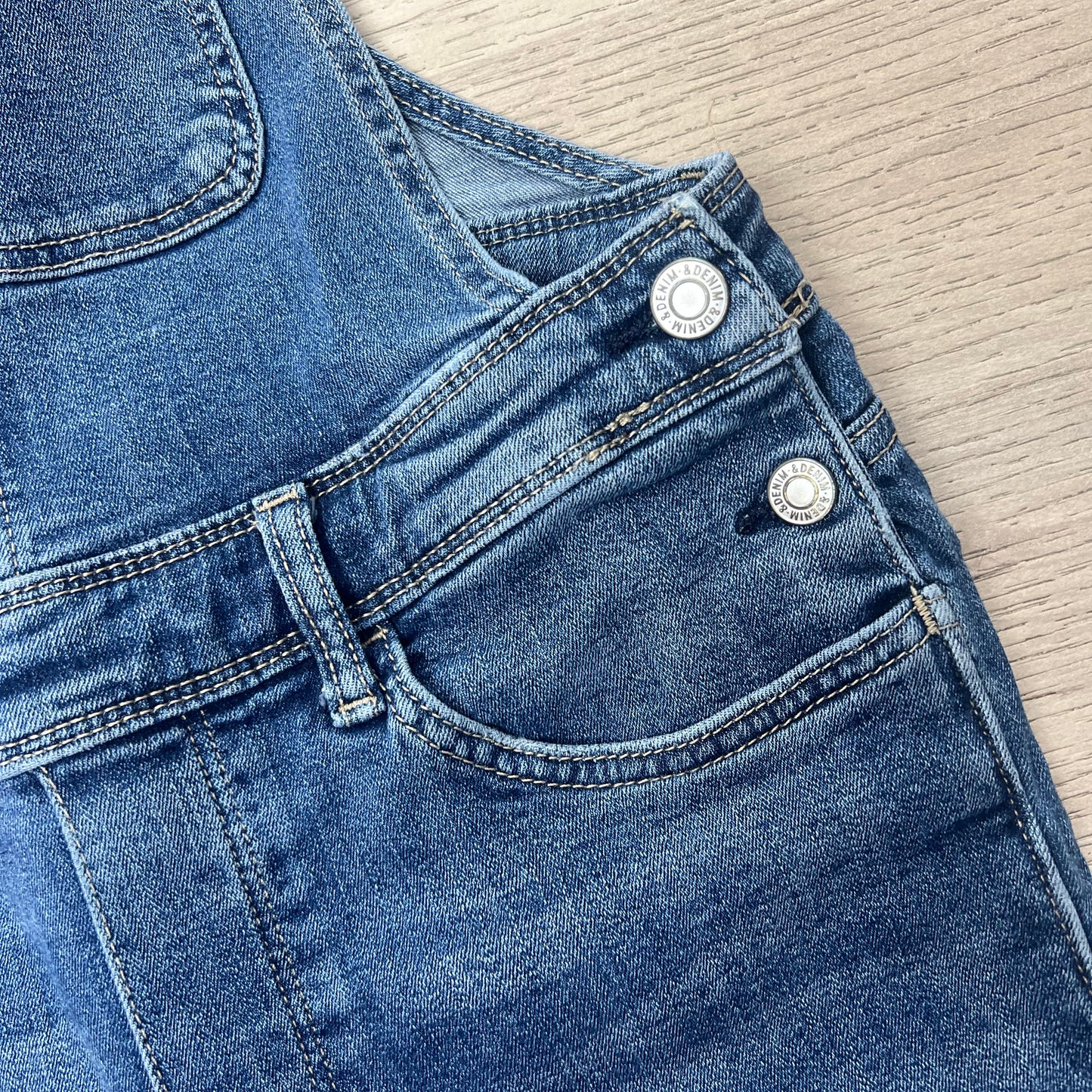 Salopette H&M : 16 ans