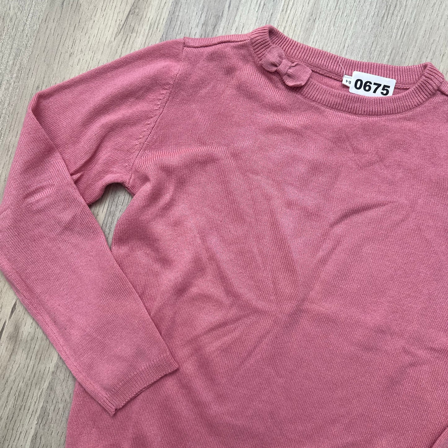 Pull rose : 9 ans