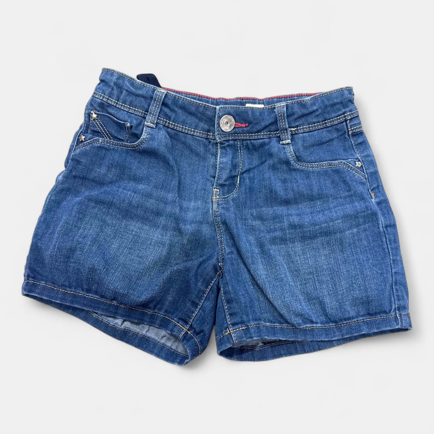 Short Okaïdi : 7 ans