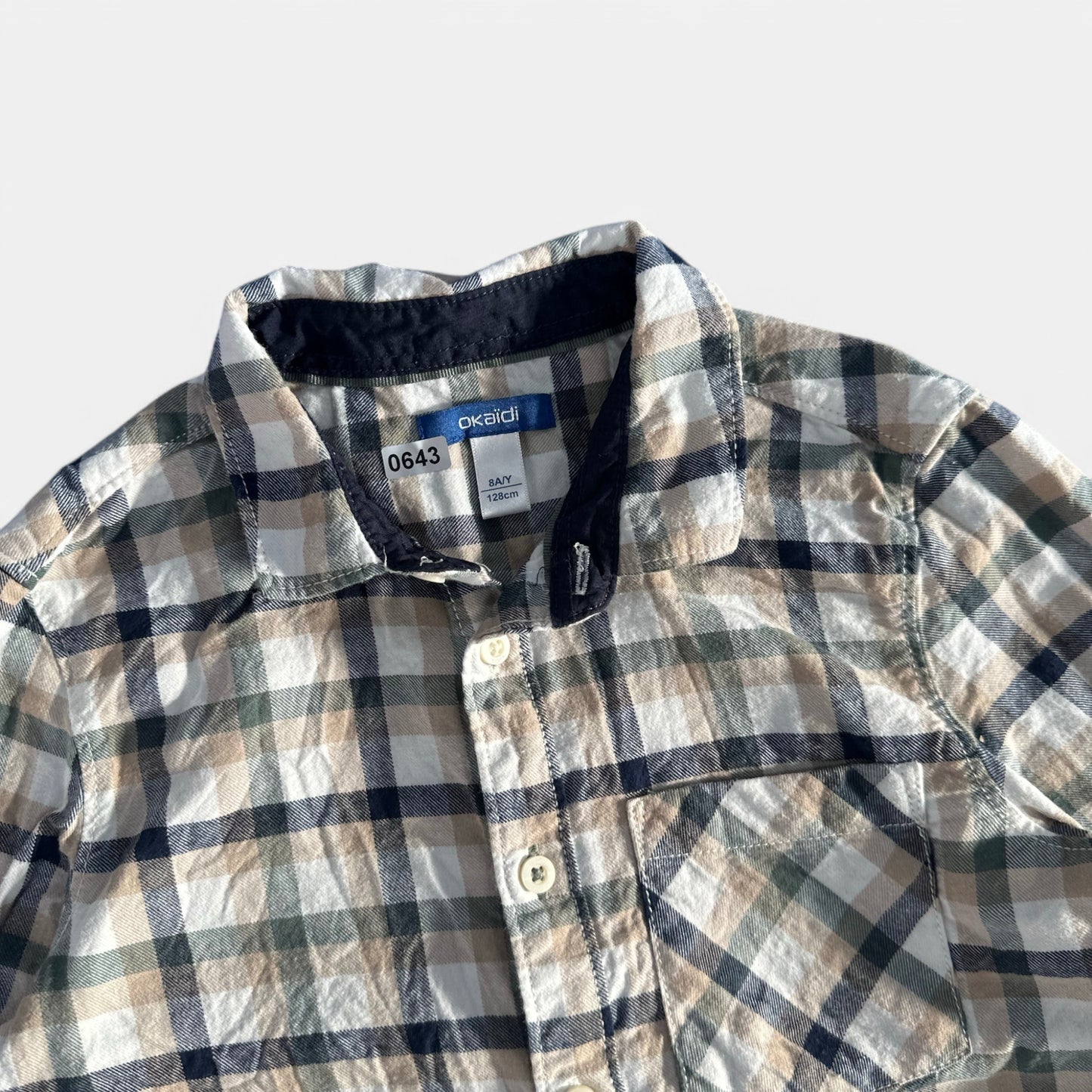 Chemise Okaïdi : 8 ans