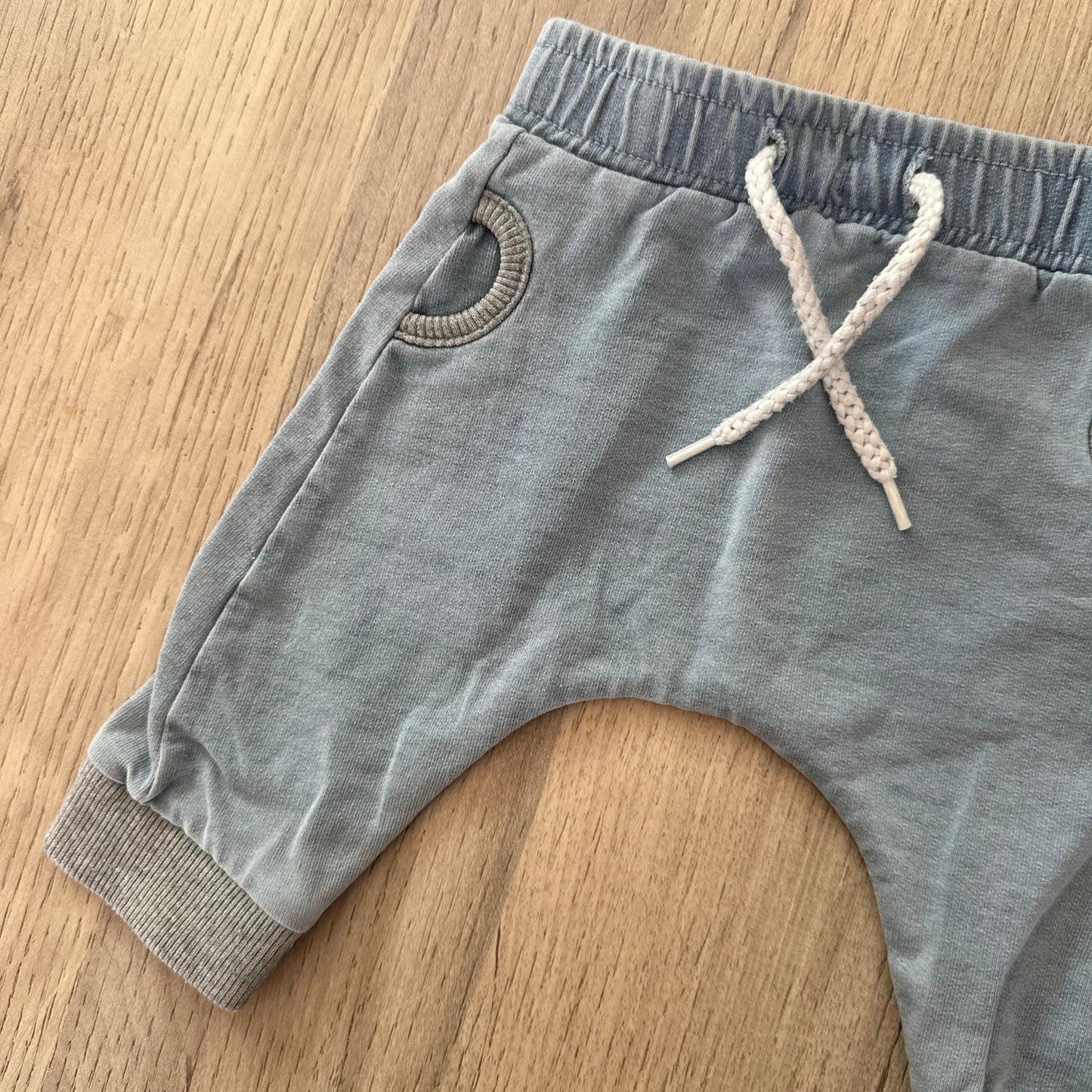 Pantalon Kiabi : 1 mois