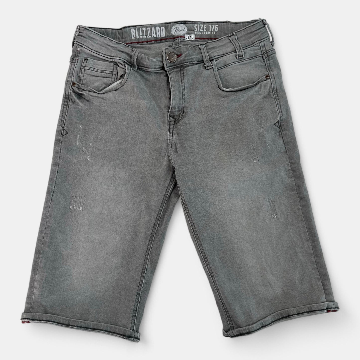 Short Petrol : 16 ans