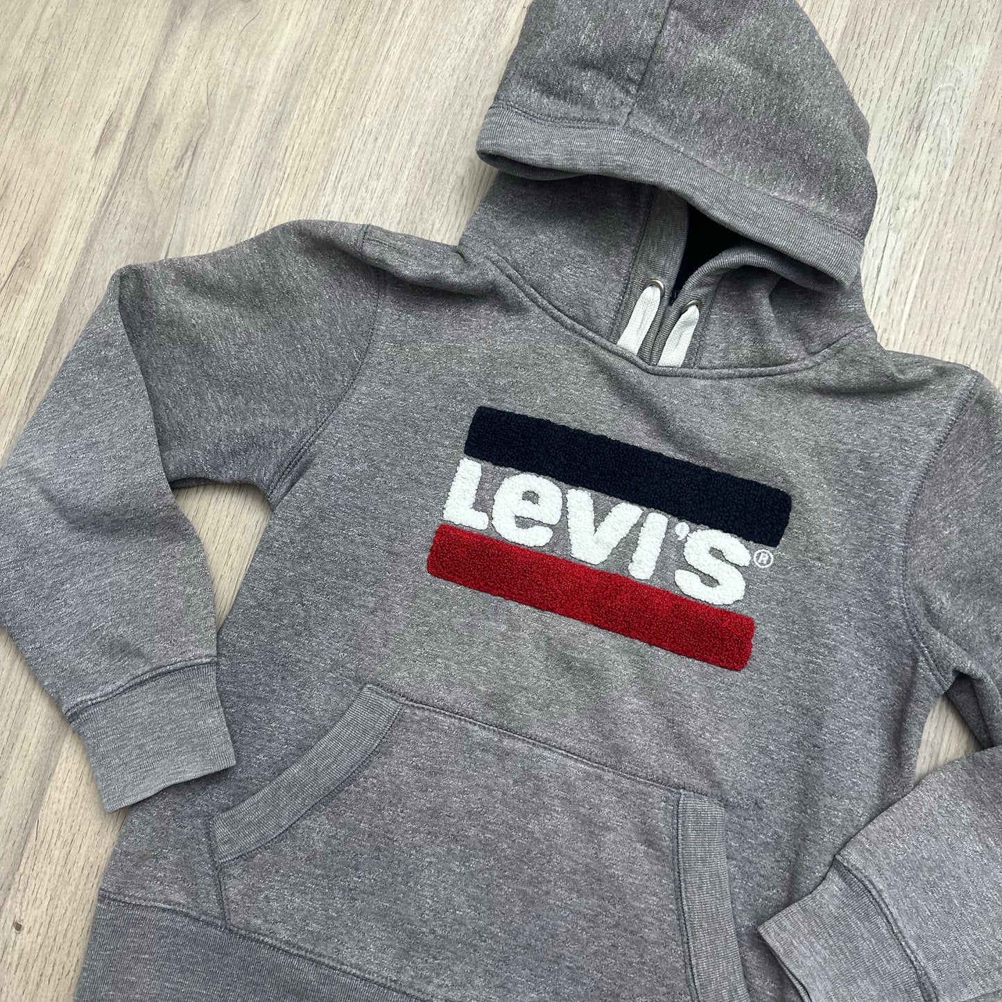 Pull Levis : 12 ans