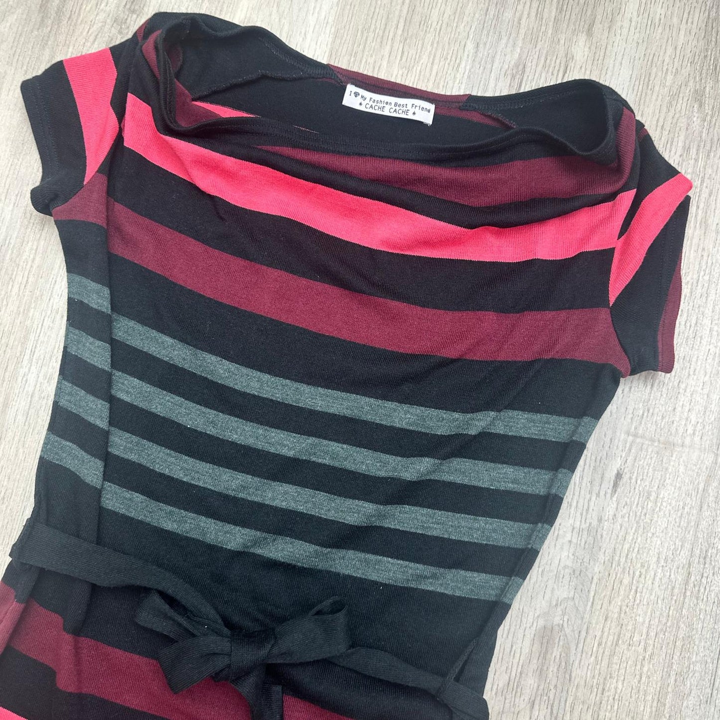 Robe cache cache : 16 ans