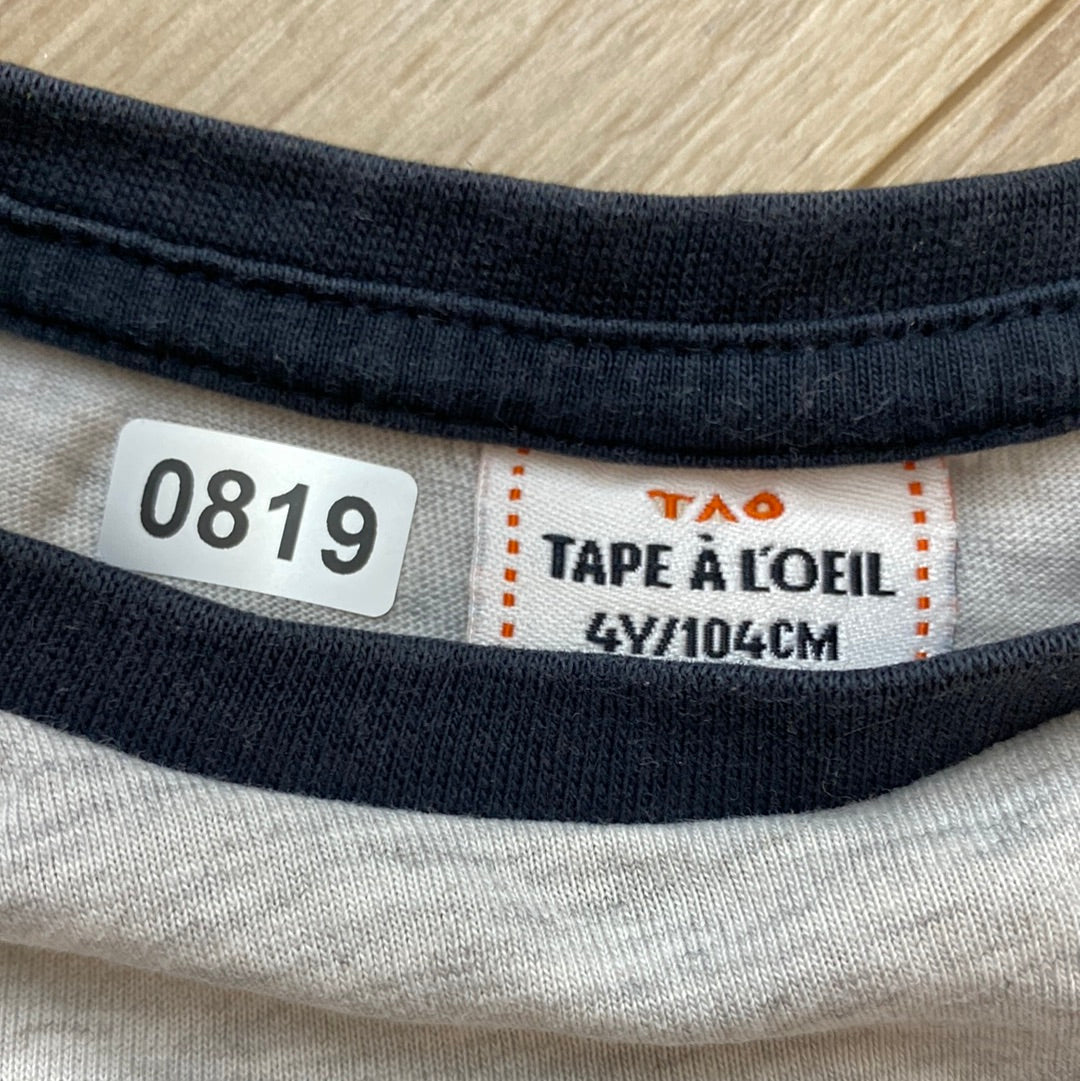 T-shirt tape à l’œil : 4 ans