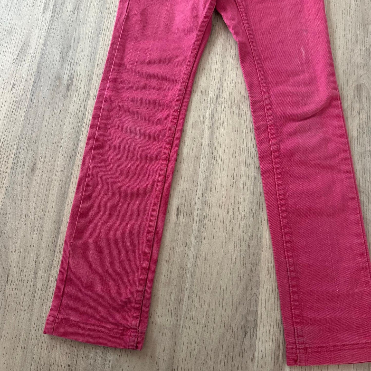 Pantalon rose : 10 ans
