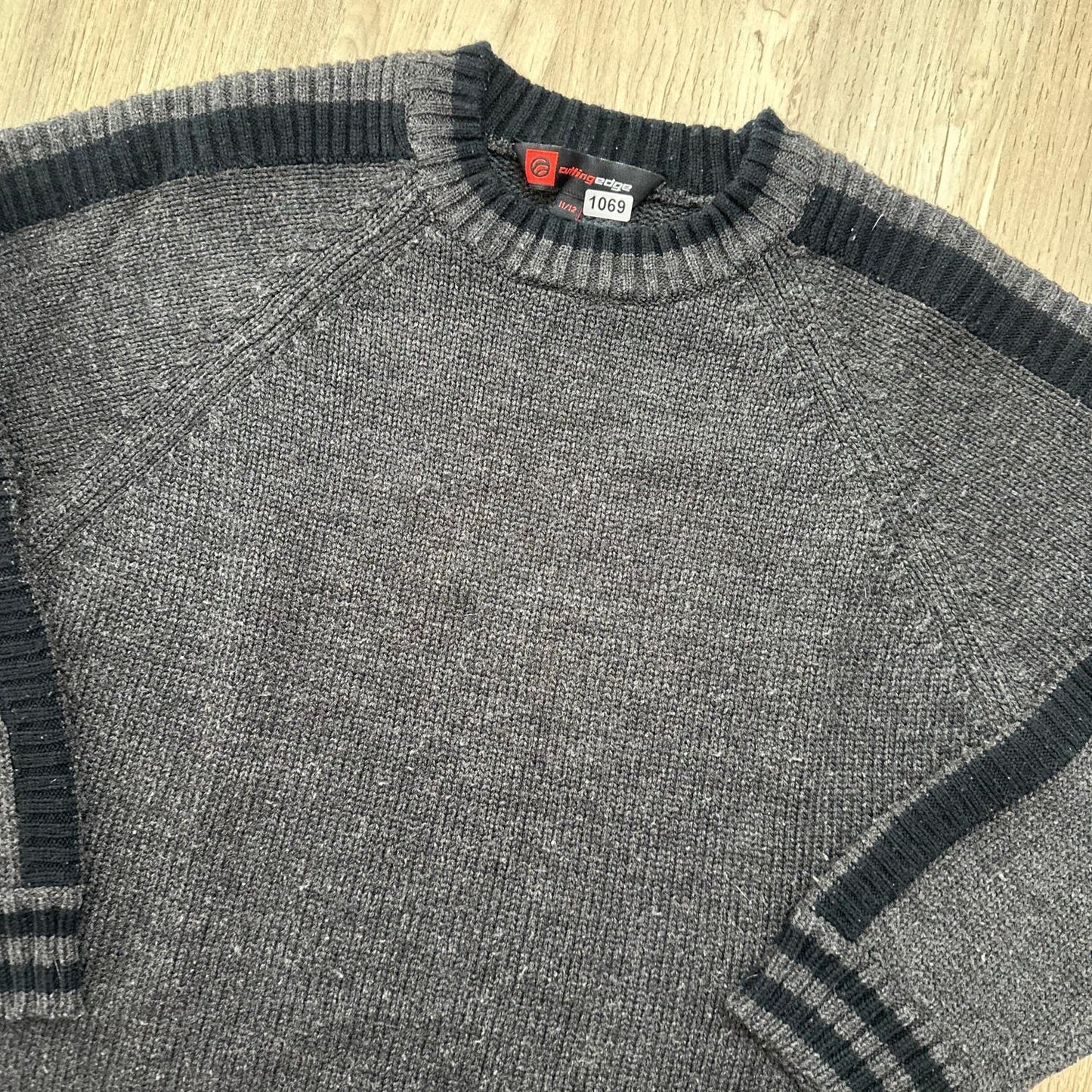 Pull vitrine edge : 12 ans