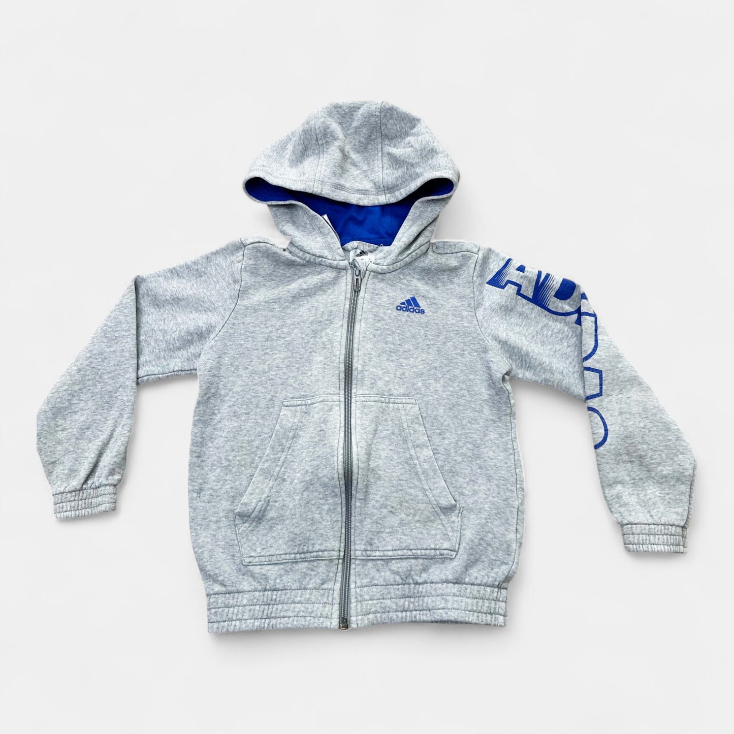 Gilet Adidas : 8 ans