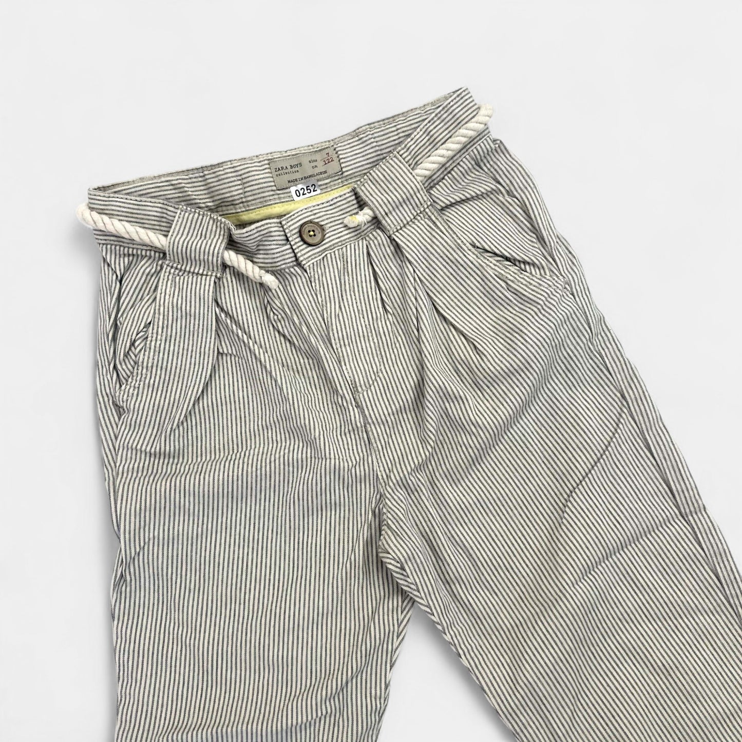 Pantalon Zara : 7 ans