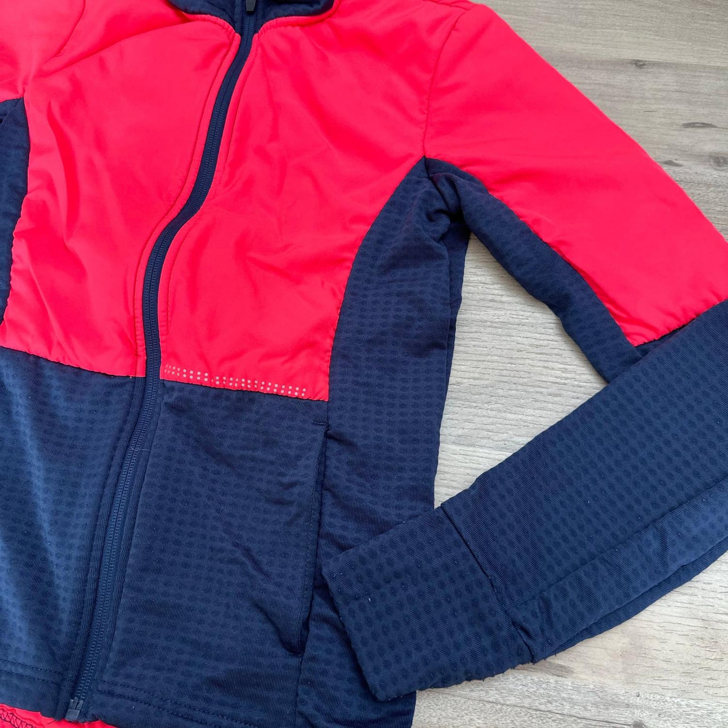 Veste sport : 14 ans