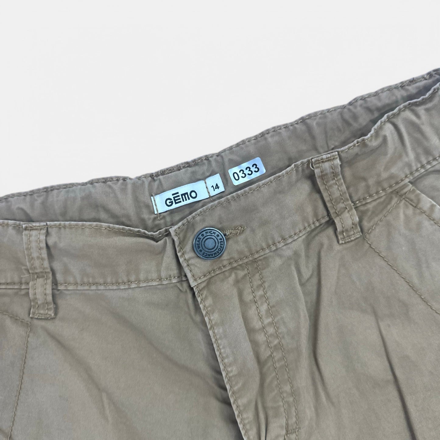 Short Gémo : 14 ans