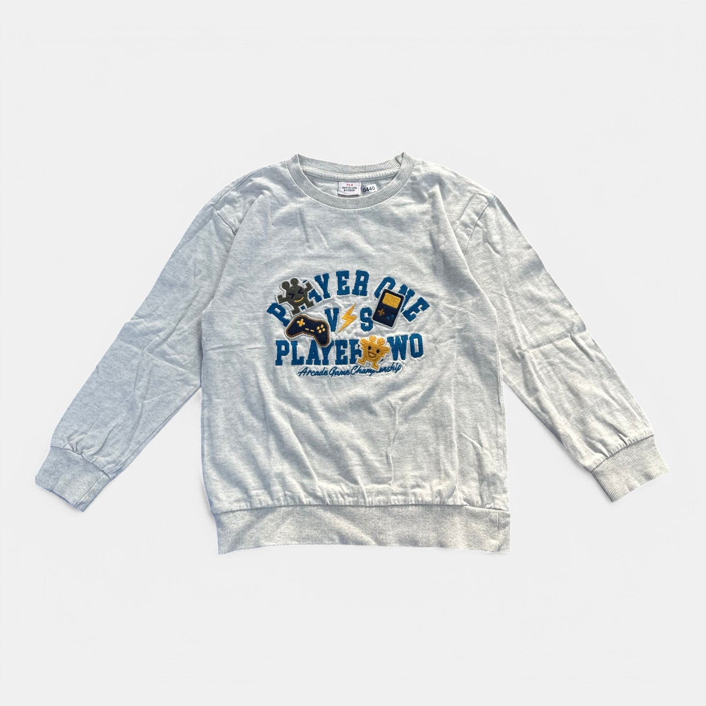 Pull fin Tape à l'oeil : 8 ans