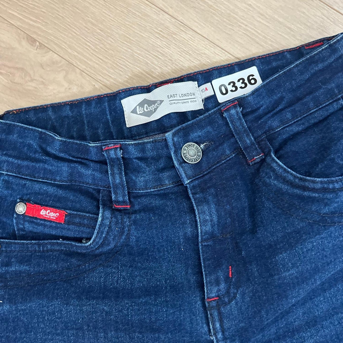 Pantalon Lee Cooper : 10 ans