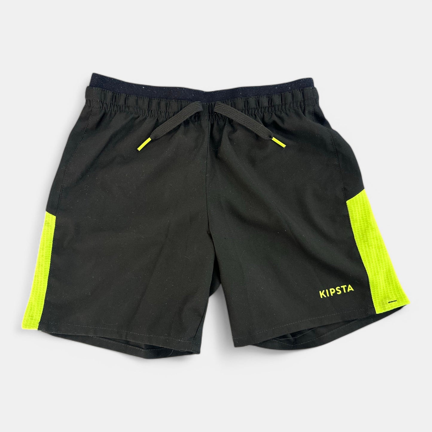 Short Décathlon : 7 ans