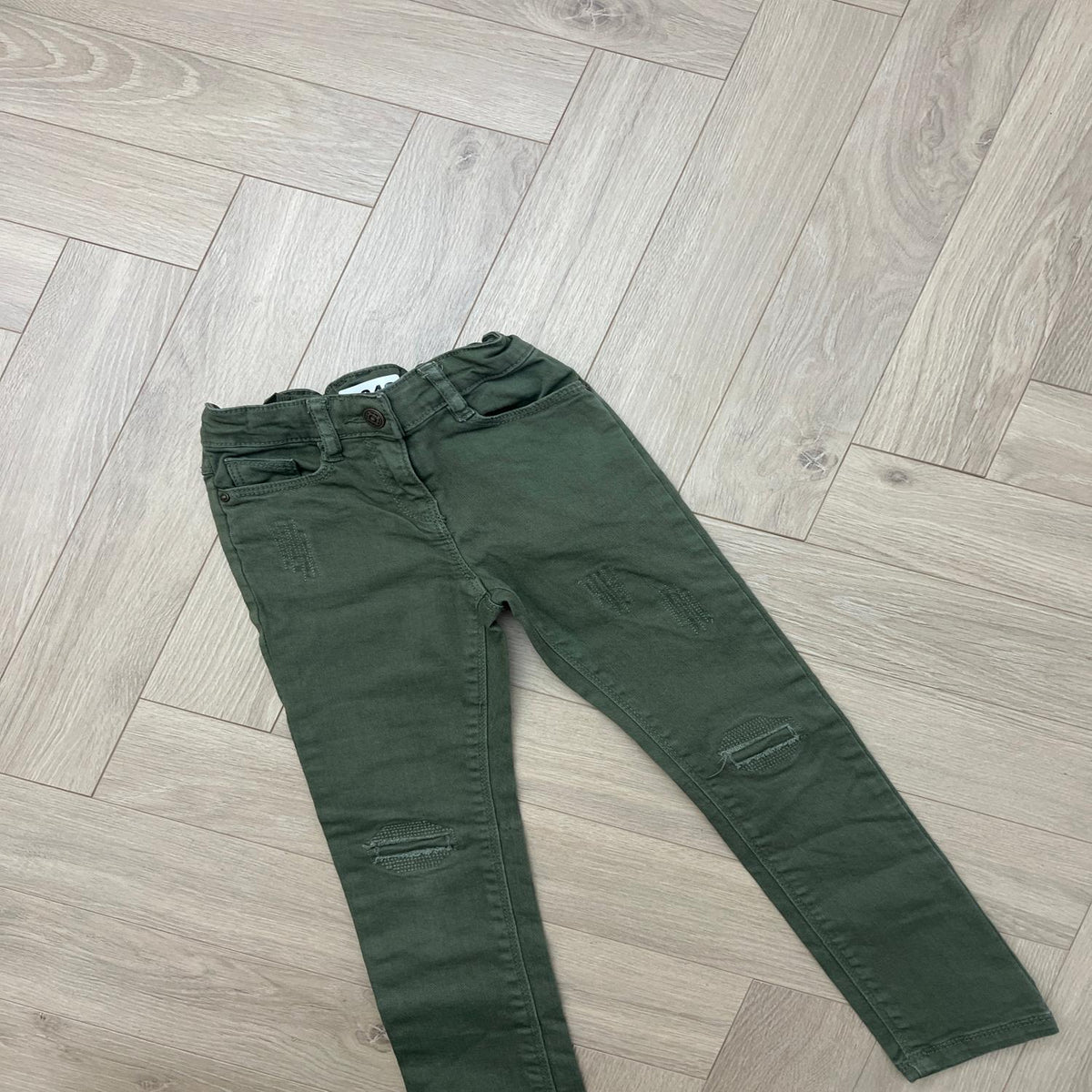 Pantalon Tape à l’œil : 5 ans